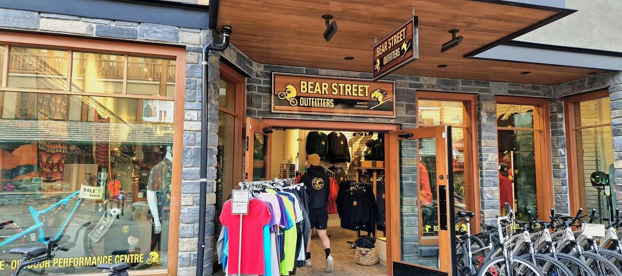 Bear Street Outfitters in Canada, north_america | Sporting Equipment,Sportswear - Country Helper