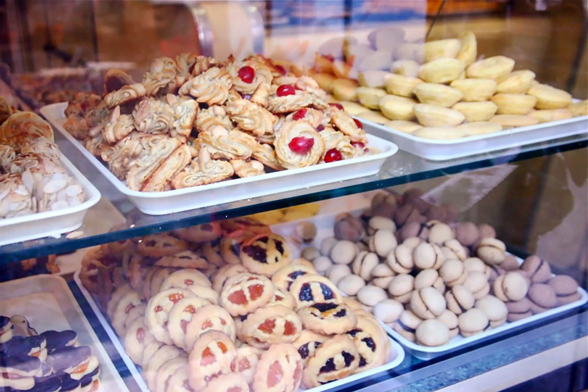 Biscottificio Innocenti in Italy, europe | Baked Goods,Sweets - Country Helper