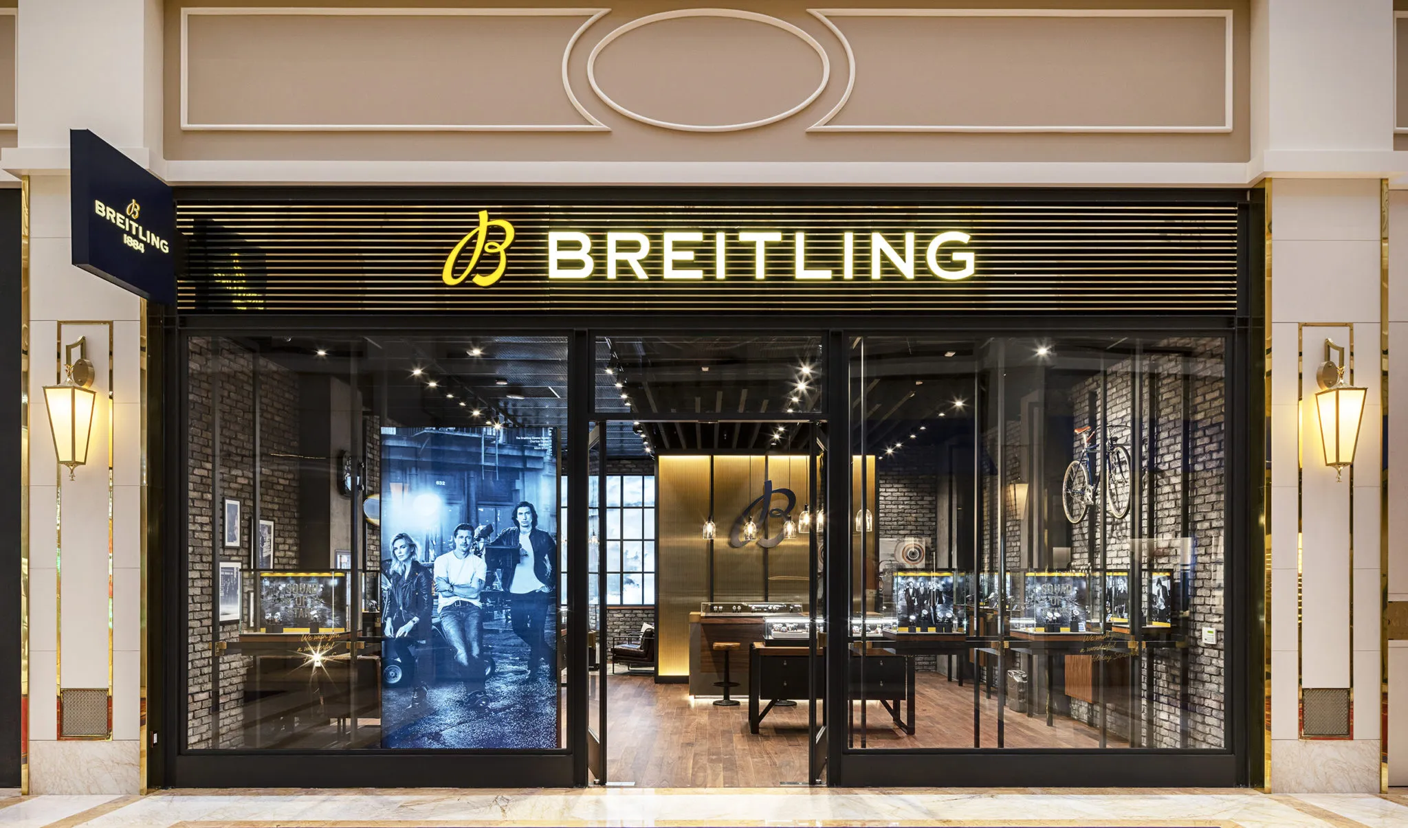 Breitling Boutique in United Kingdom, europe | Watches - Country Helper