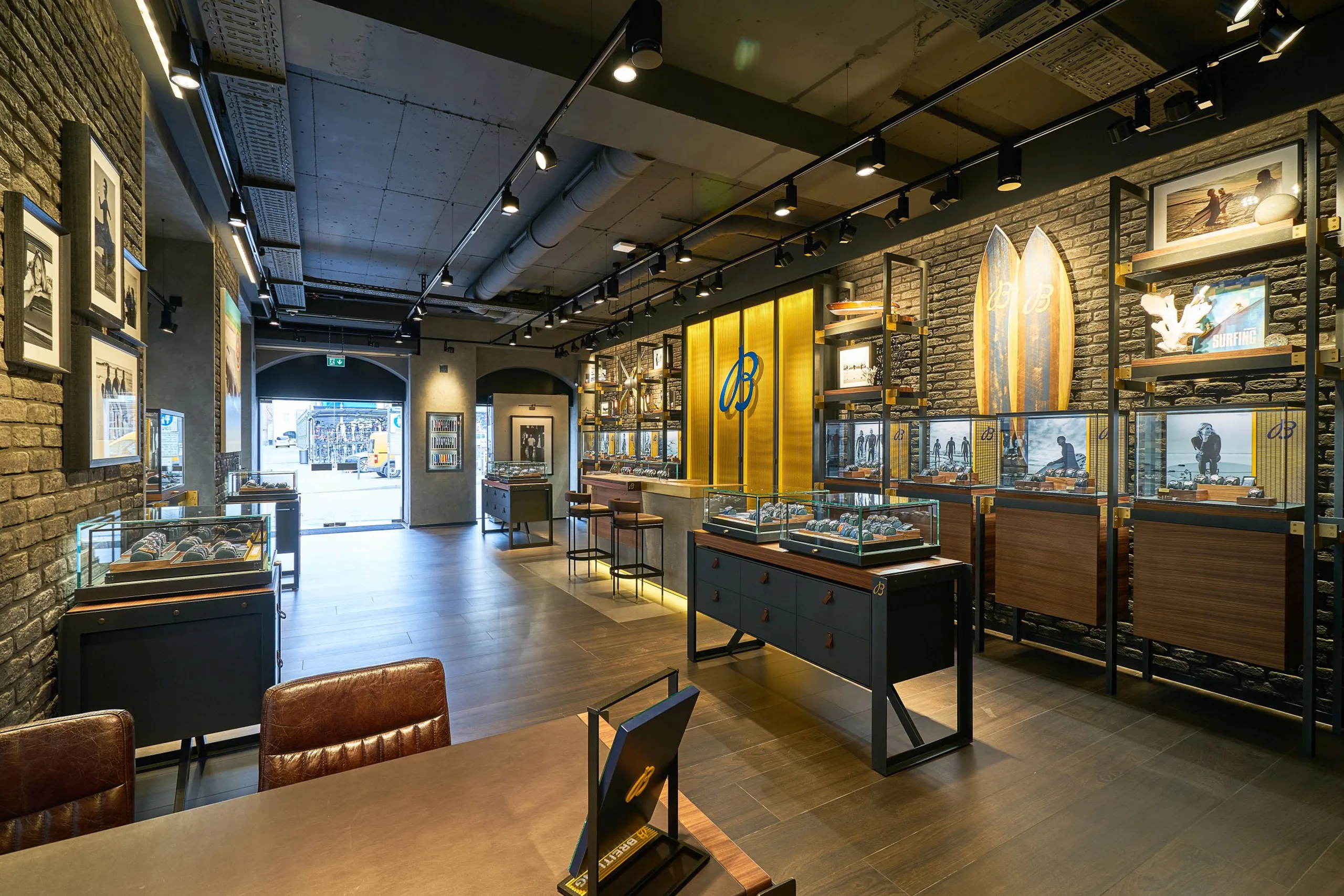 Breitling Boutique in Germany, europe | Watches - Country Helper