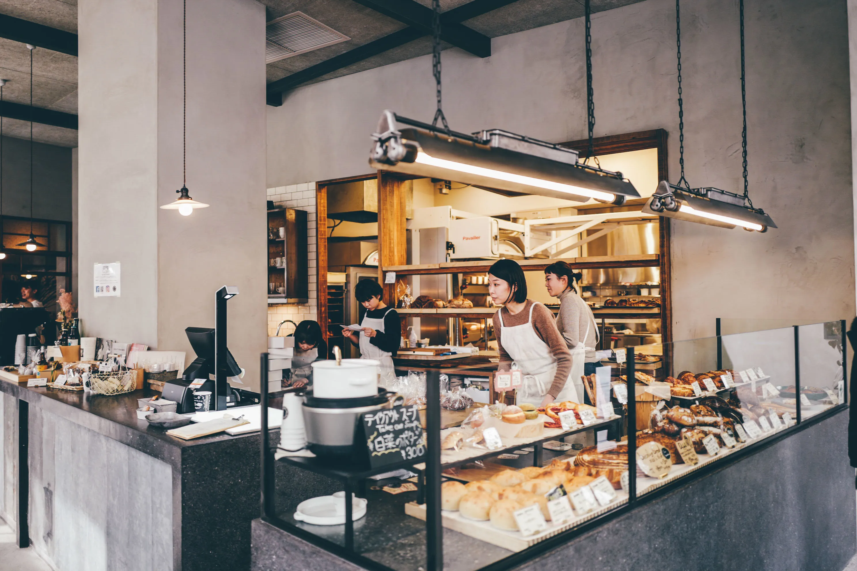 Bricolage Bread & Co in Japan, east_asia | Baked Goods - Country Helper