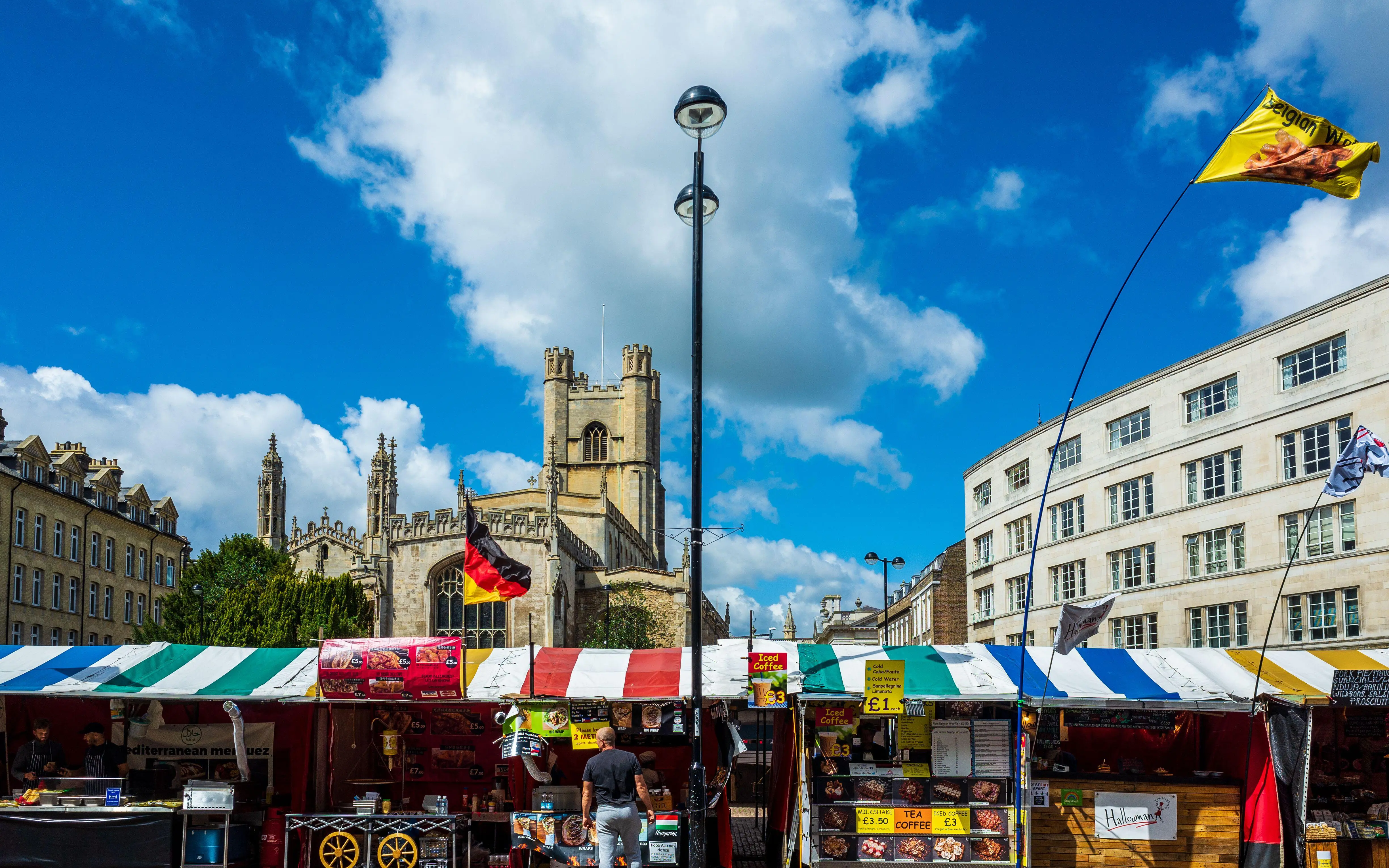 Cambridge Market Square in United Kingdom, europe | Organic Food,Dairy,Fruit & Vegetable,Herbs,Meat - Country Helper
