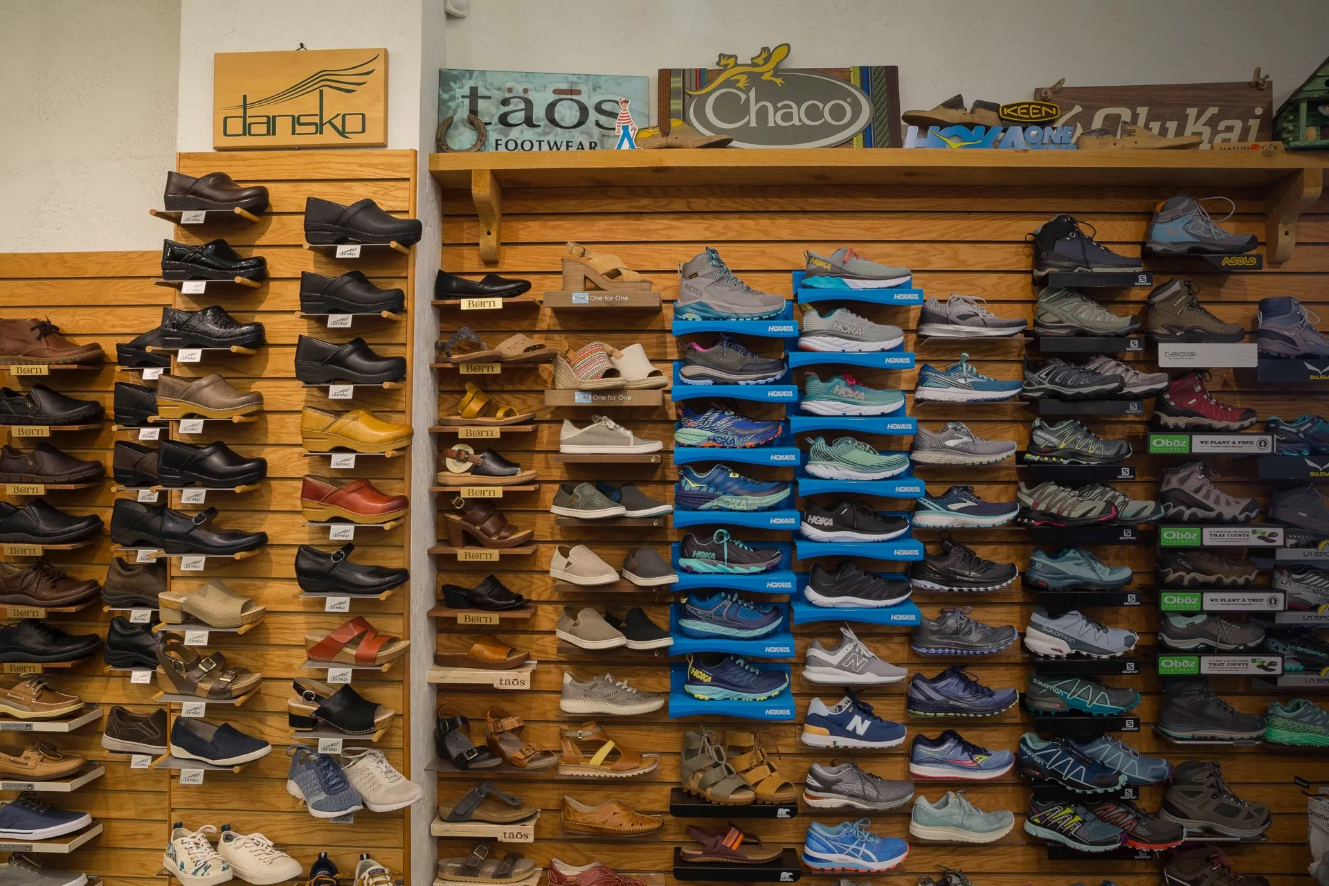 Colorado Footwear in USA, north_america | Shoes - Country Helper