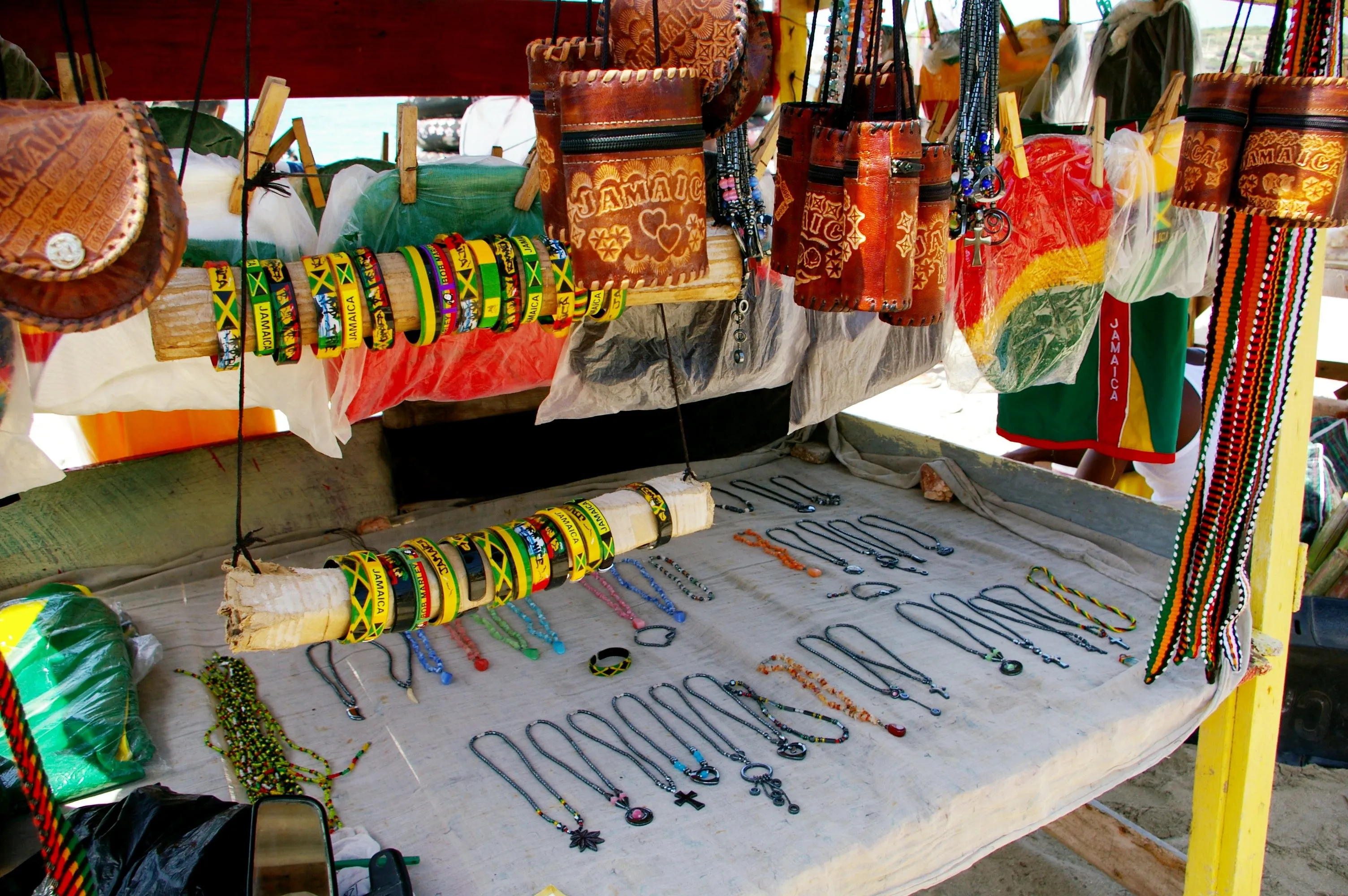 Craft Fair Saint Lucia in Chile, south_america | Other Crafts,Handicrafts - Country Helper