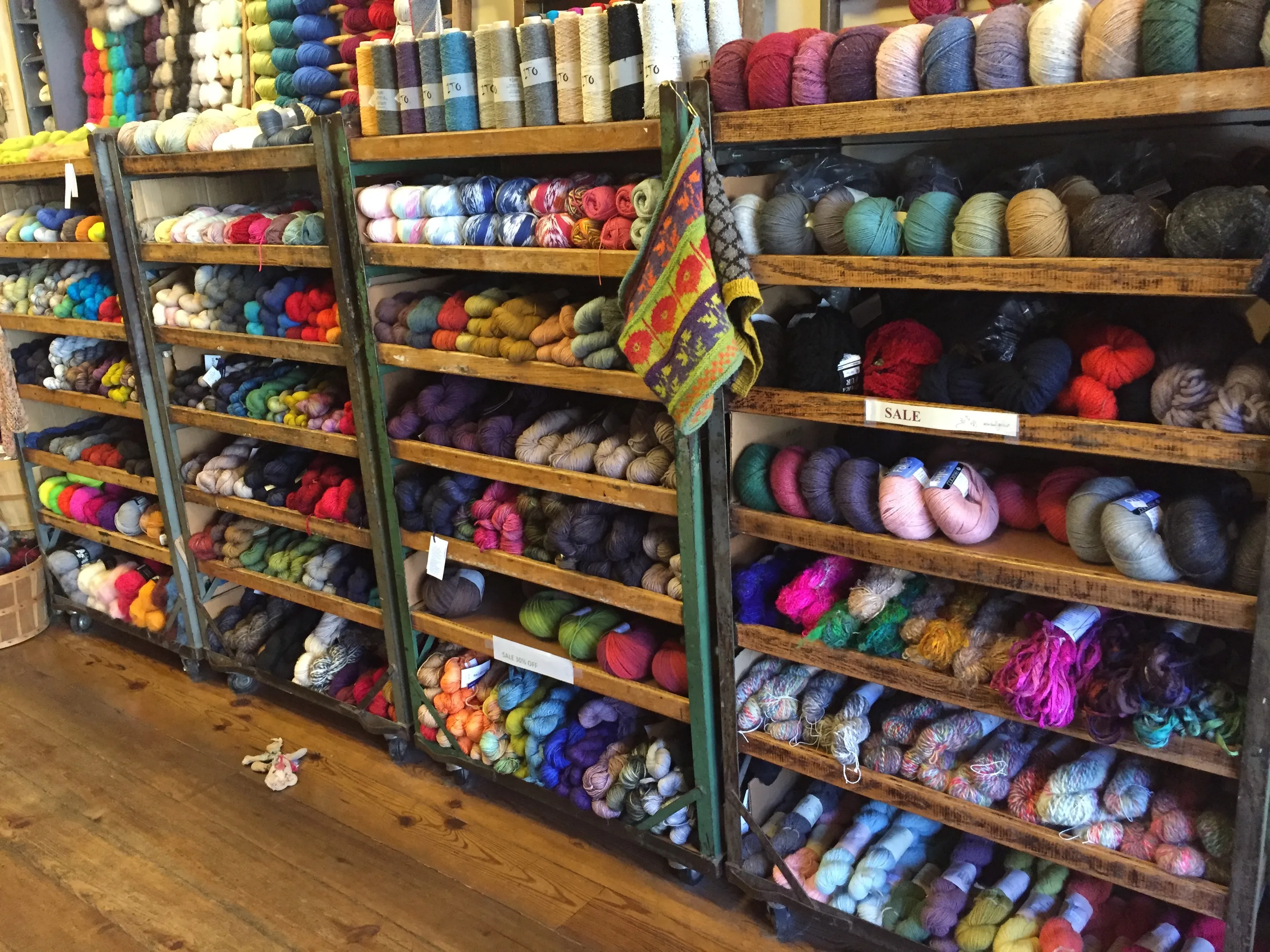 Downtown Yarns in USA, north_america | Other Crafts - Country Helper
