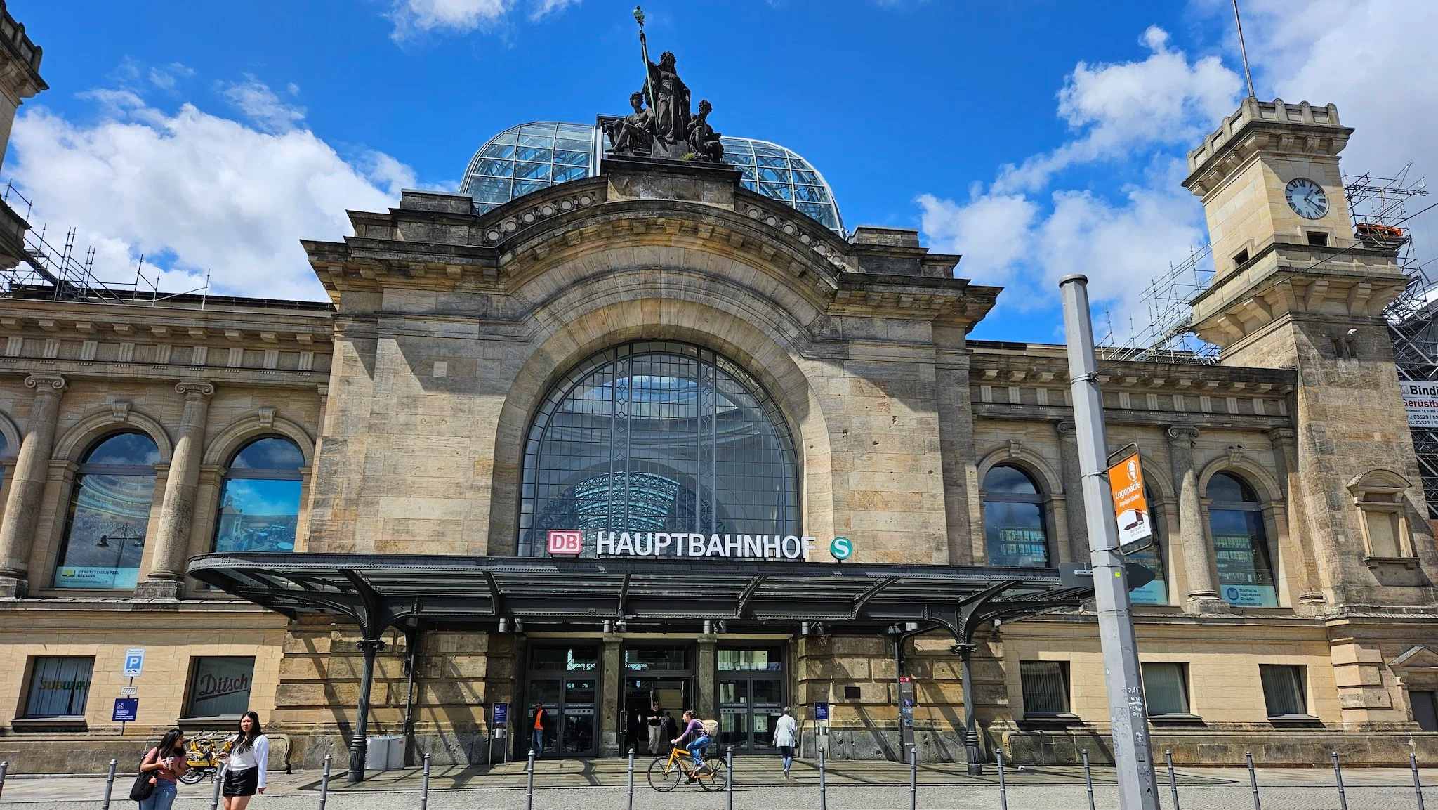 Dresden Hauptbahnhof Mall in Germany, europe | Shoes,Accessories,Clothes,Watches,Jewelry - Country Helper