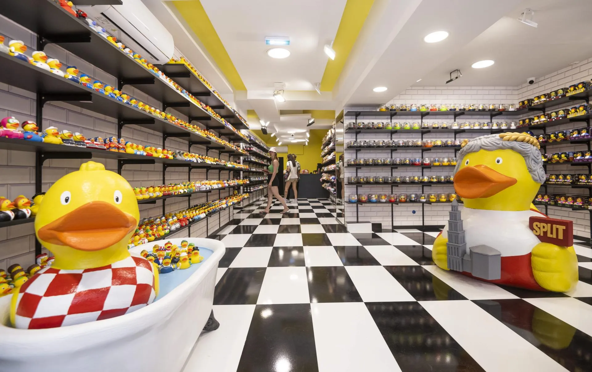 Duck Shop Split in Croatia, europe | Souvenirs - Country Helper