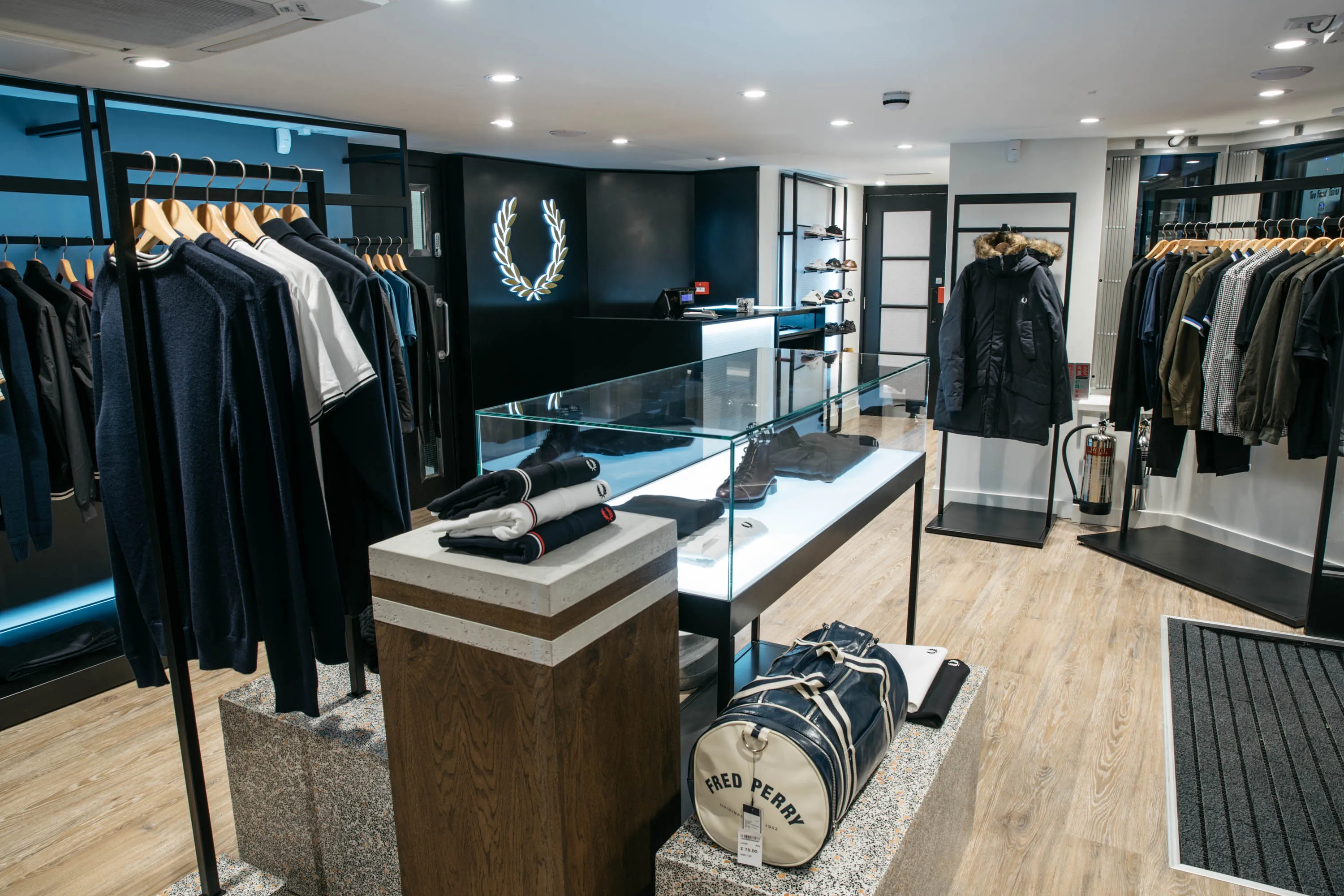 Fred Perry Brighton in United Kingdom, europe | Clothes - Country Helper