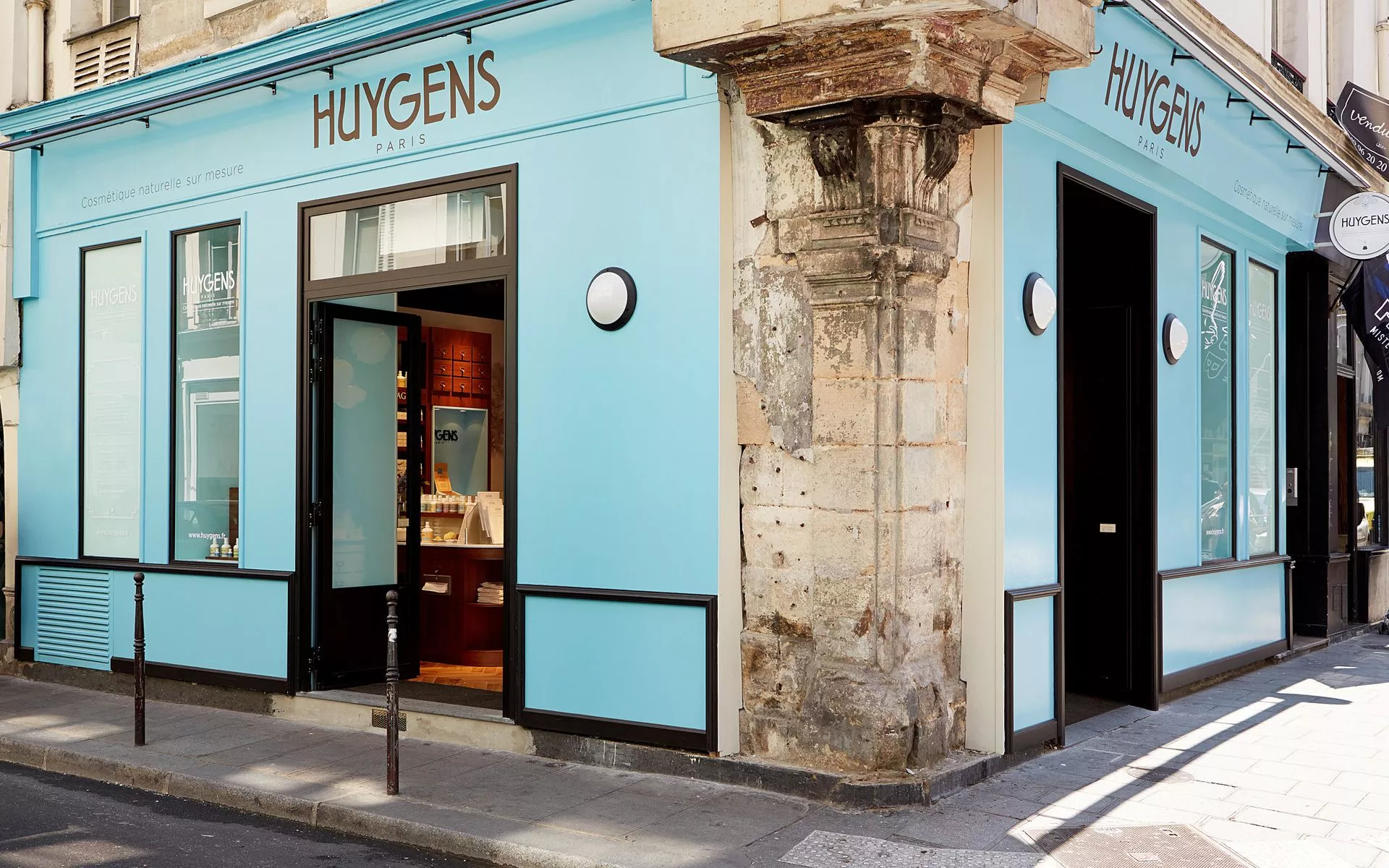 Huygens in France, europe | Fragrance,Natural Beauty Products,Cosmetics - Country Helper