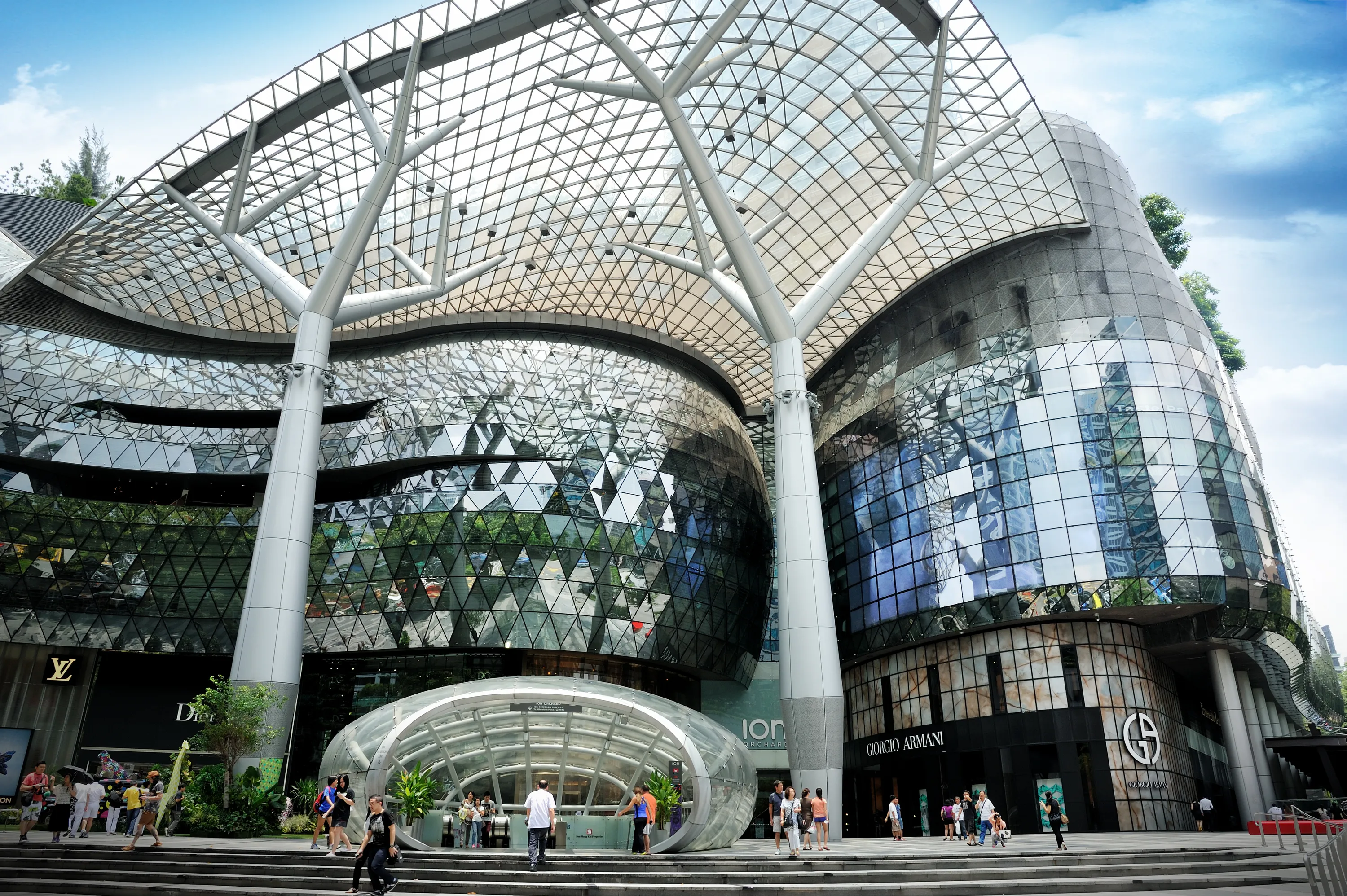 ION Orchard in Singapore, central_asia | Fragrance,Shoes,Tobacco Products,Clothes,Natural Beauty Products,Jewelry - Country Helper