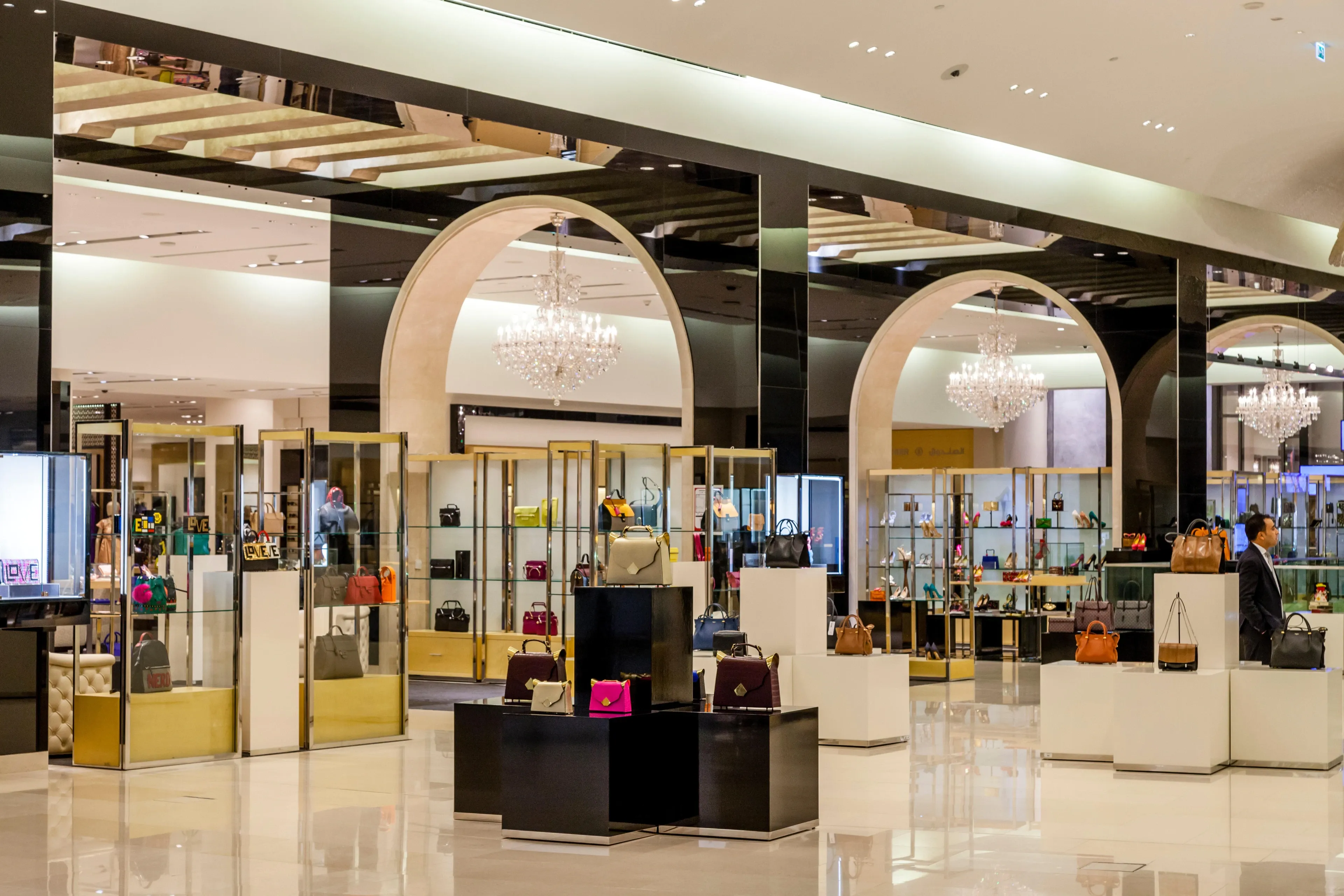 Lagoona Mall in Qatar, middle_east | Handbags,Shoes,Accessories,Clothes,Natural Beauty Products,Cosmetics,Sportswear,Swimwear - Country Helper