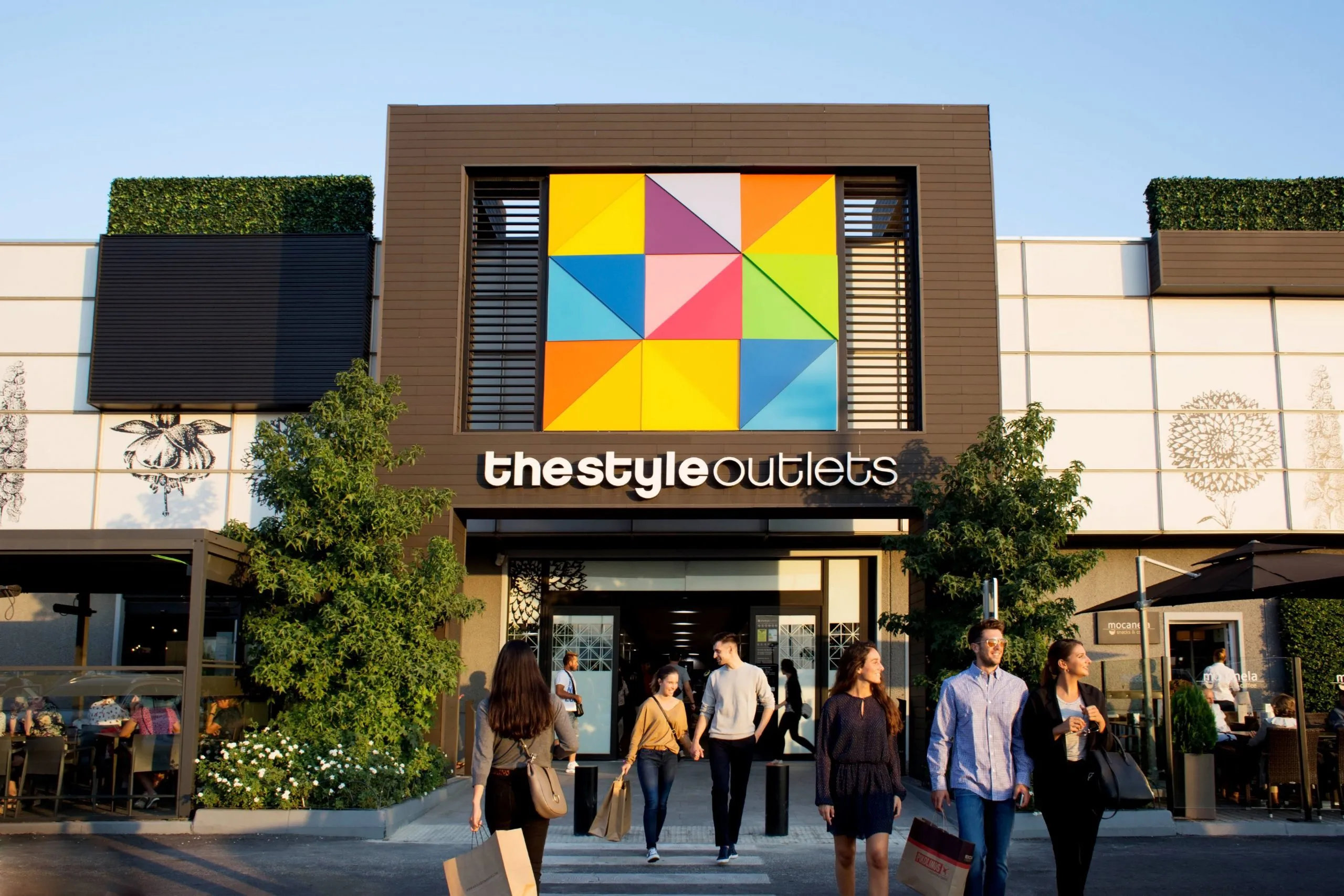 Las Rozas The Style Outlets in Spain, europe | Shoes,Clothes,Sportswear,Swimwear - Country Helper