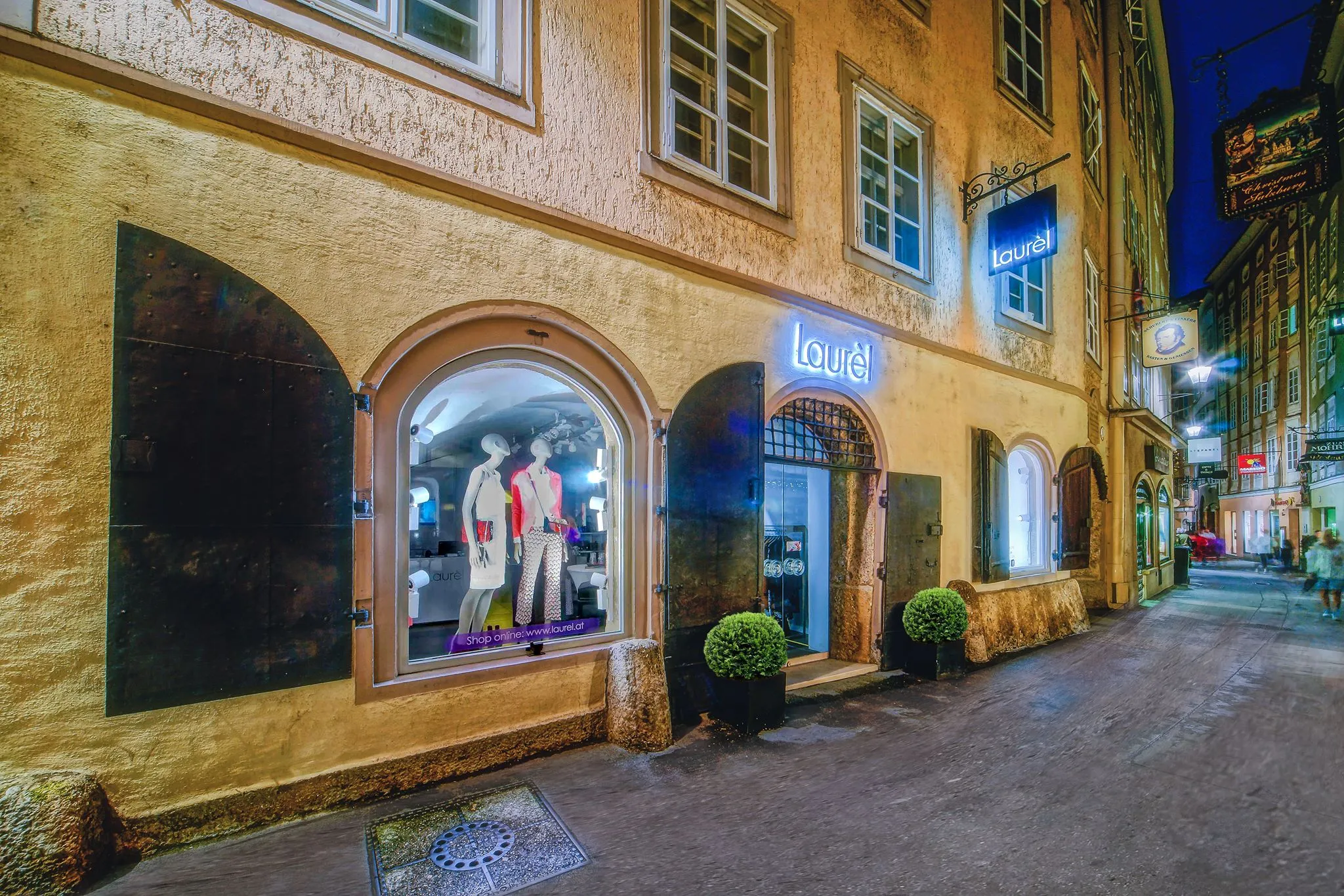 Laurel Store Salzburg in Austria, europe | Clothes - Country Helper