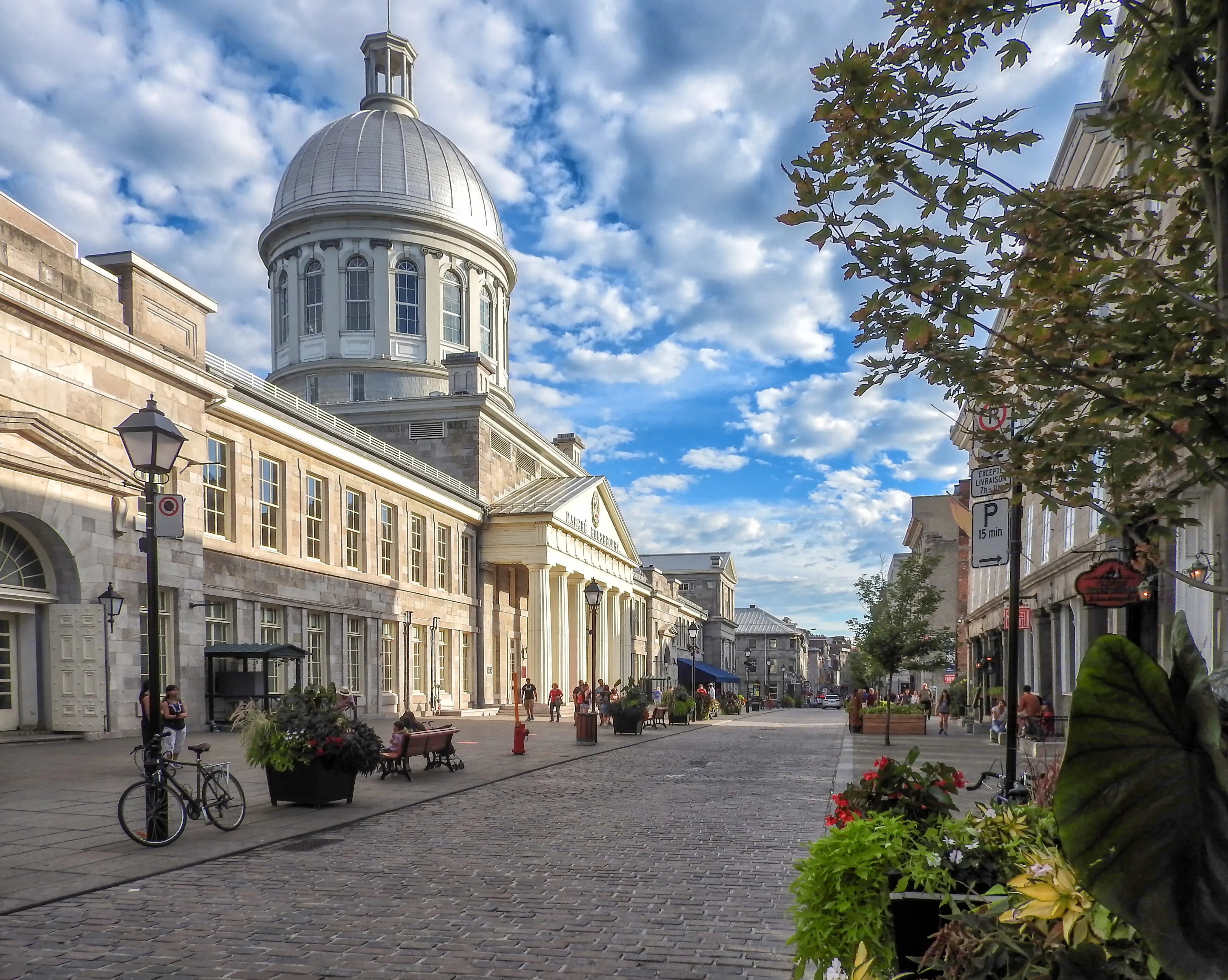 Bonsecours Market in Canada, north_america | Shoes,Organic Food,Clothes,Home Decor,Fruit & Vegetable - Country Helper