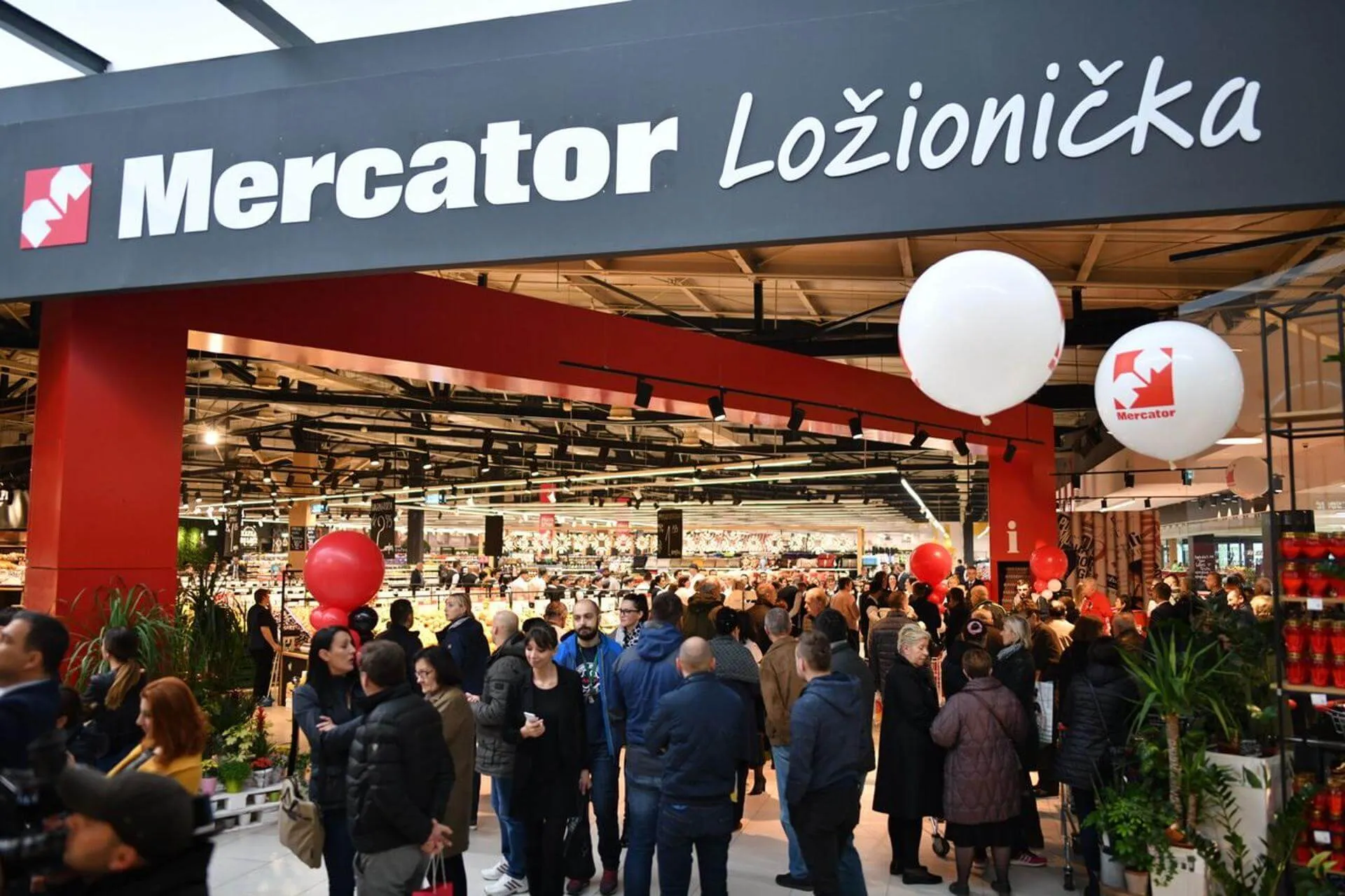 Mercator Lozionicka in Bosnia and Herzegovina, europe | Fragrance,Shoes,Accessories,Clothes,Gifts,Natural Beauty Products,Cosmetics - Country Helper