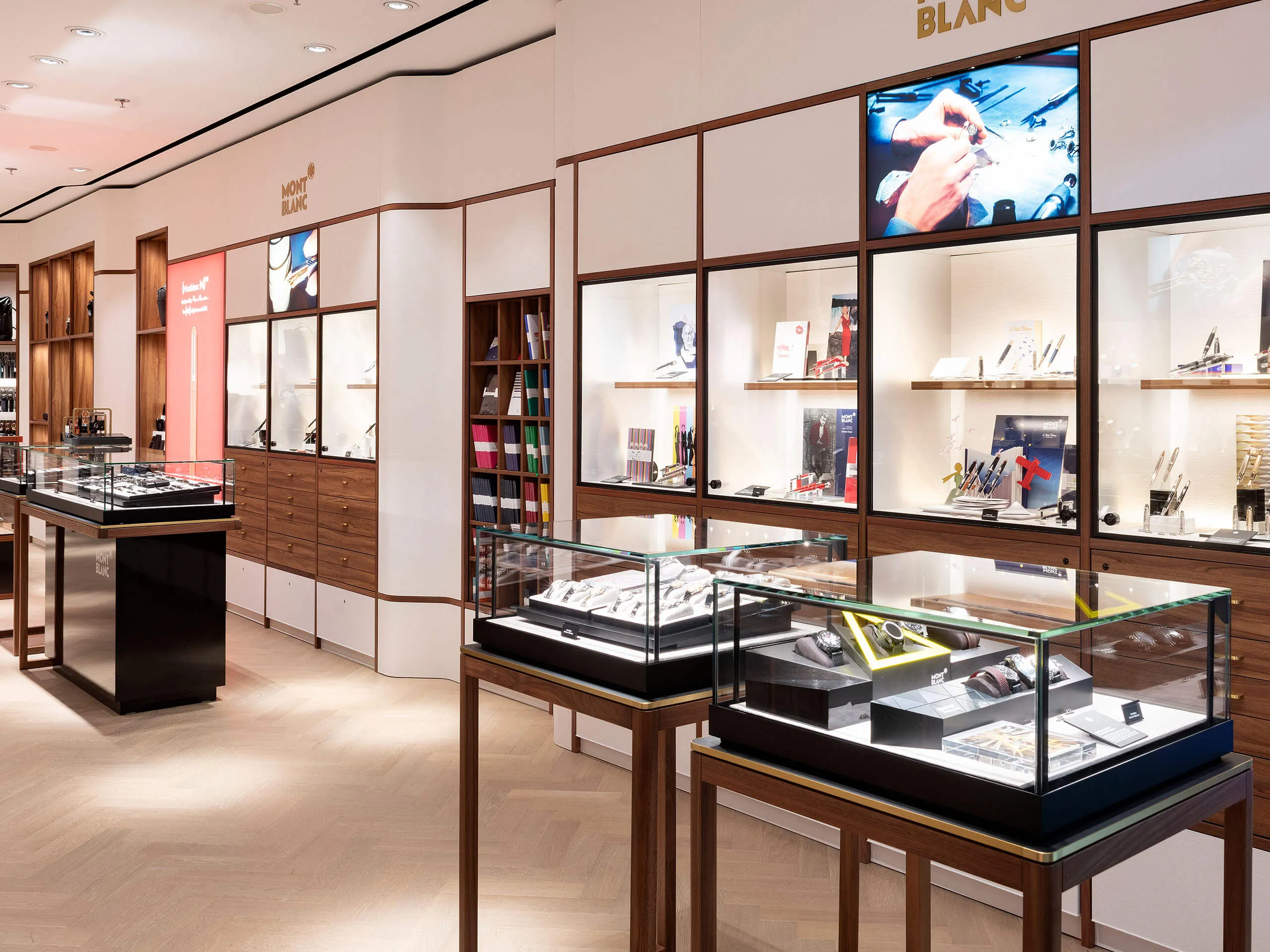 Montblanc Boutique Zurich in Switzerland, europe | Jewelry - Country Helper