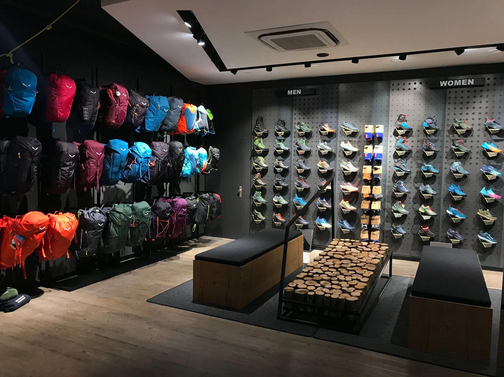 Mountain Shop Wien in Austria, europe | Sportswear - Rated 4.4