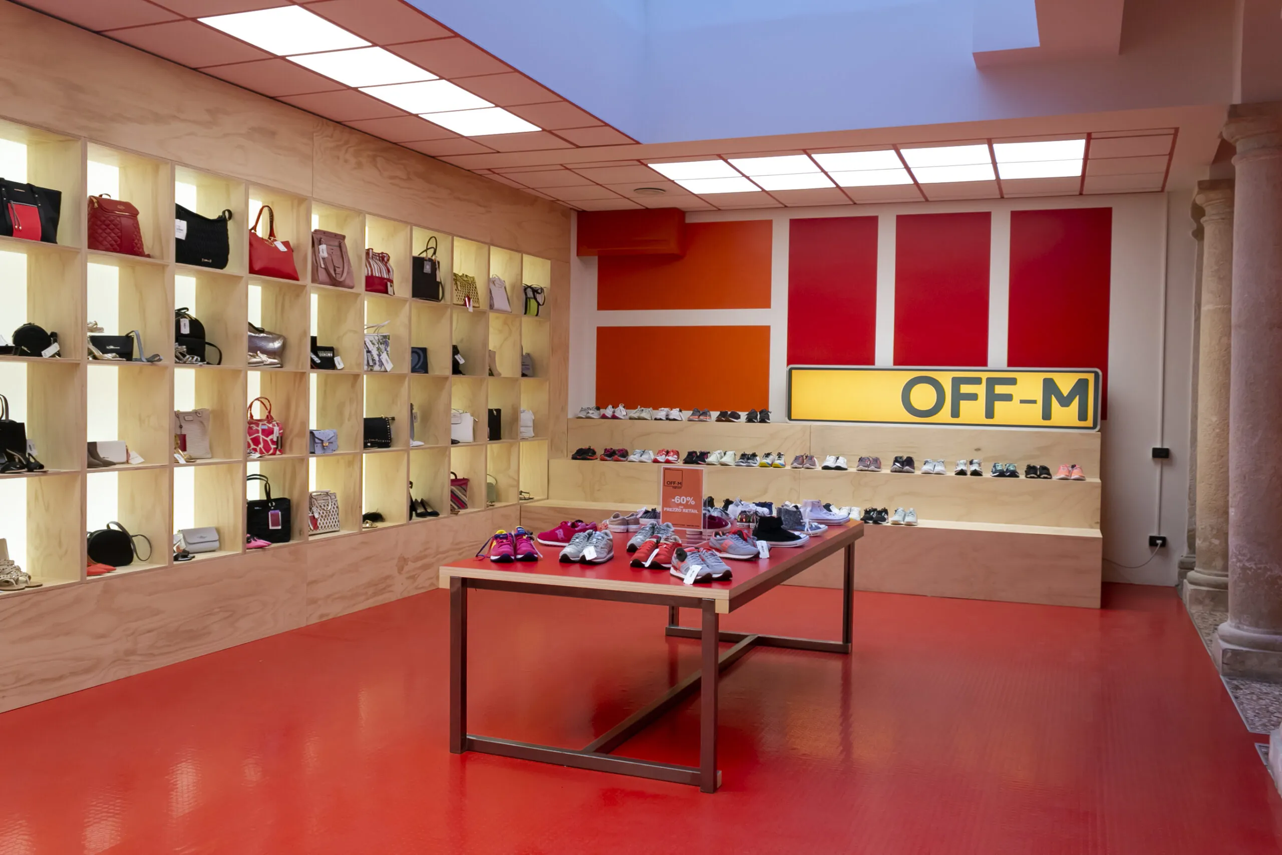 Off-Market in Italy, europe | Shoes,Accessories,Clothes - Country Helper
