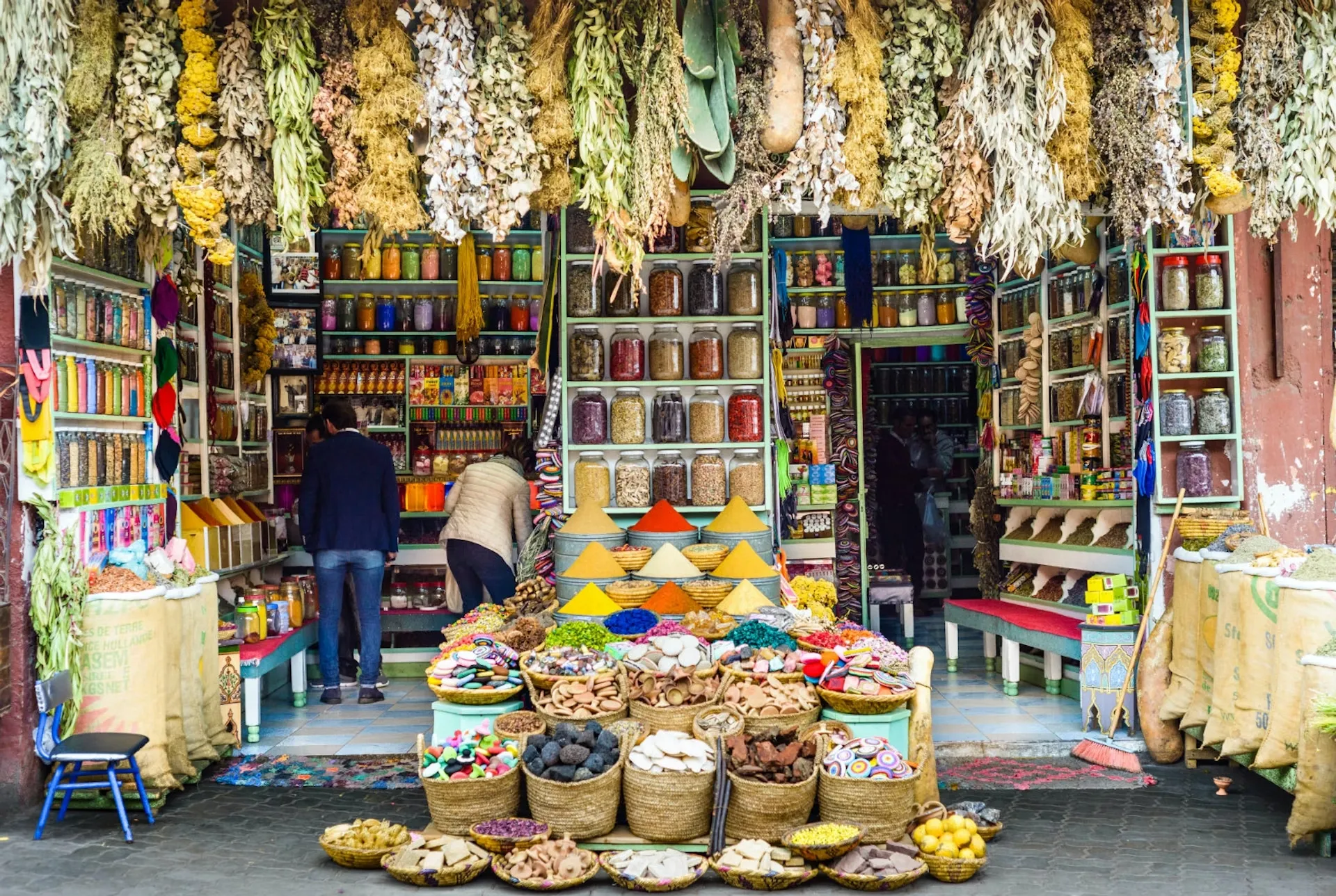 Old Town Market in Kenya, africa | Spices,Organic Food,Groceries,Fruit & Vegetable,Herbs - Country Helper