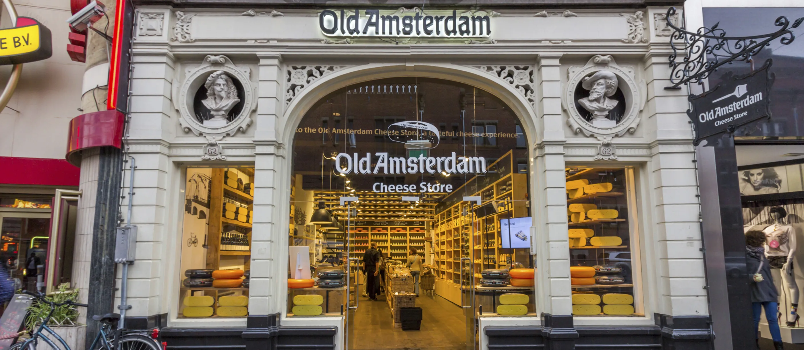 Old Amsterdam Cheese Store in Netherlands, europe | Dairy - Country Helper
