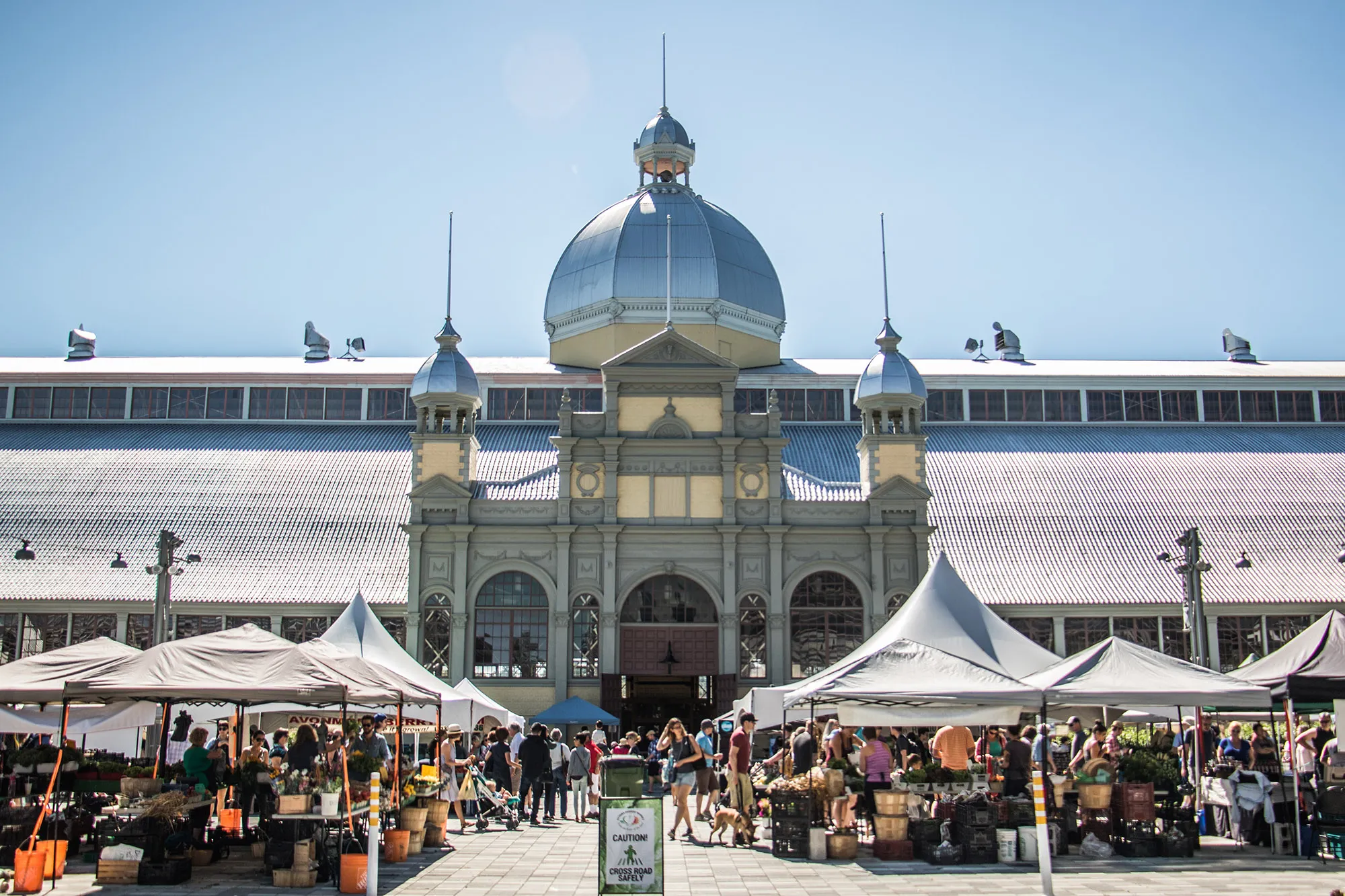 Ottawa Farmers' Market in Canada, north_america | Spices,Fruit & Vegetable,Herbs,Meat - Country Helper