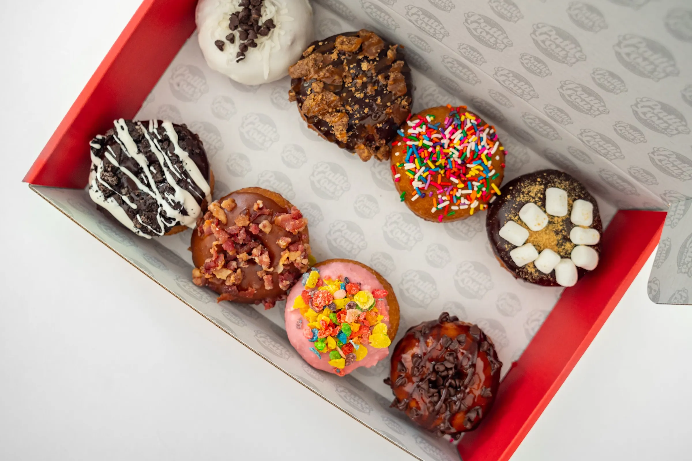Pattie Lou's Donuts in USA, north_america | Baked Goods - Country Helper