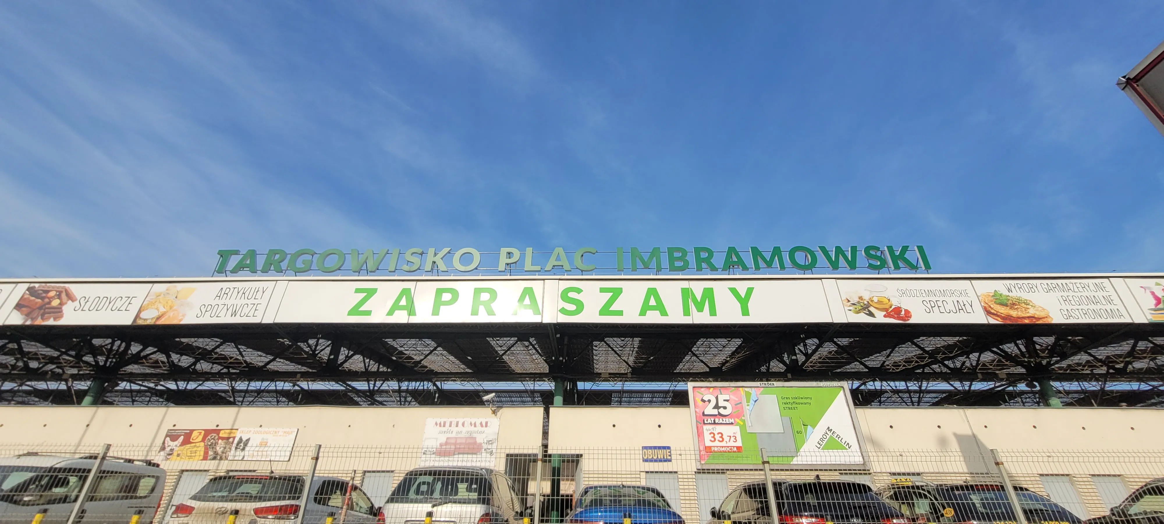 Imbramowski Square in Poland, europe | Spices,Organic Food,Dairy,Fruit & Vegetable,Herbs - Country Helper