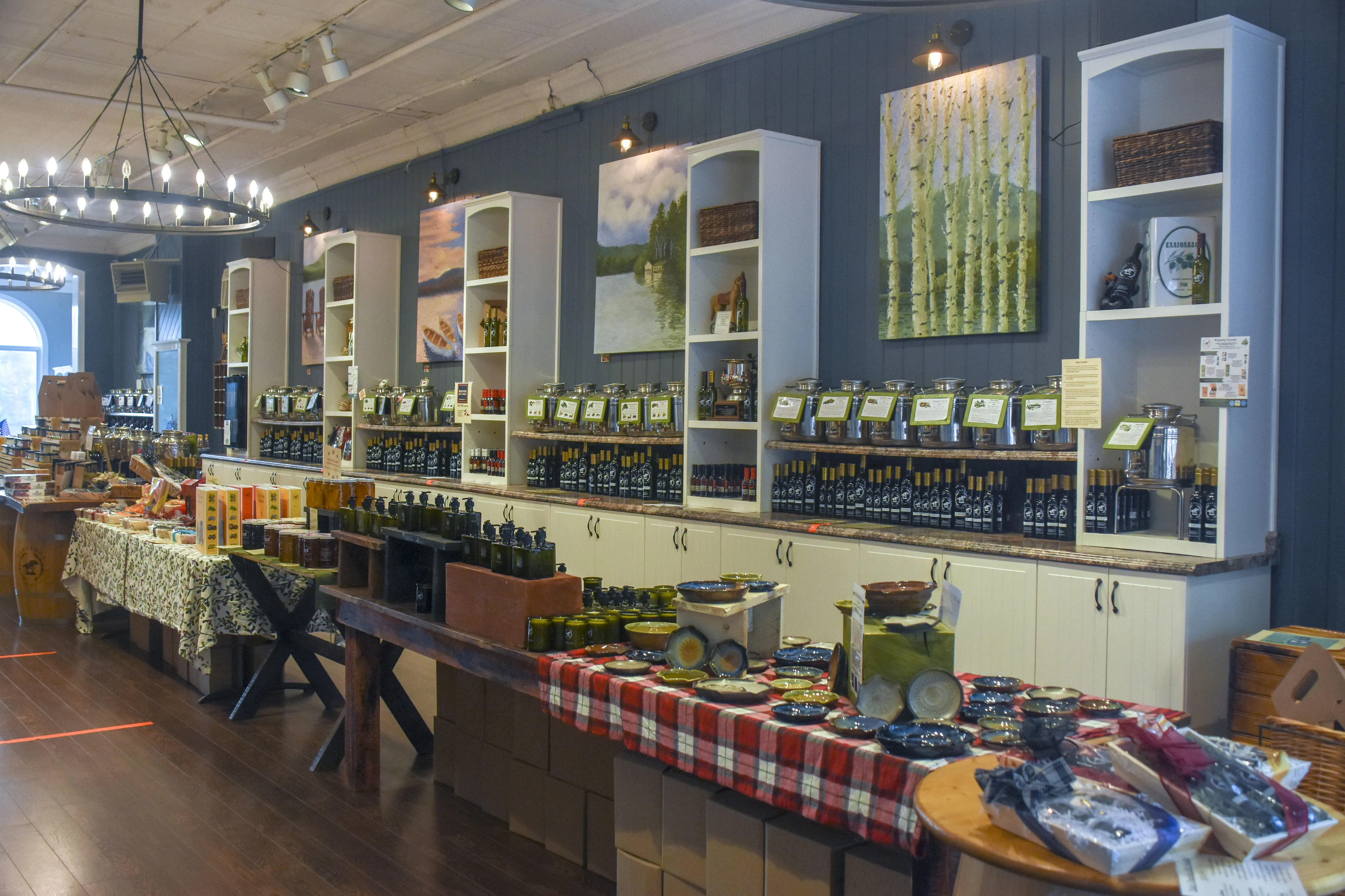 Saratoga Olive Oil Co in USA, north_america | Groceries - Country Helper