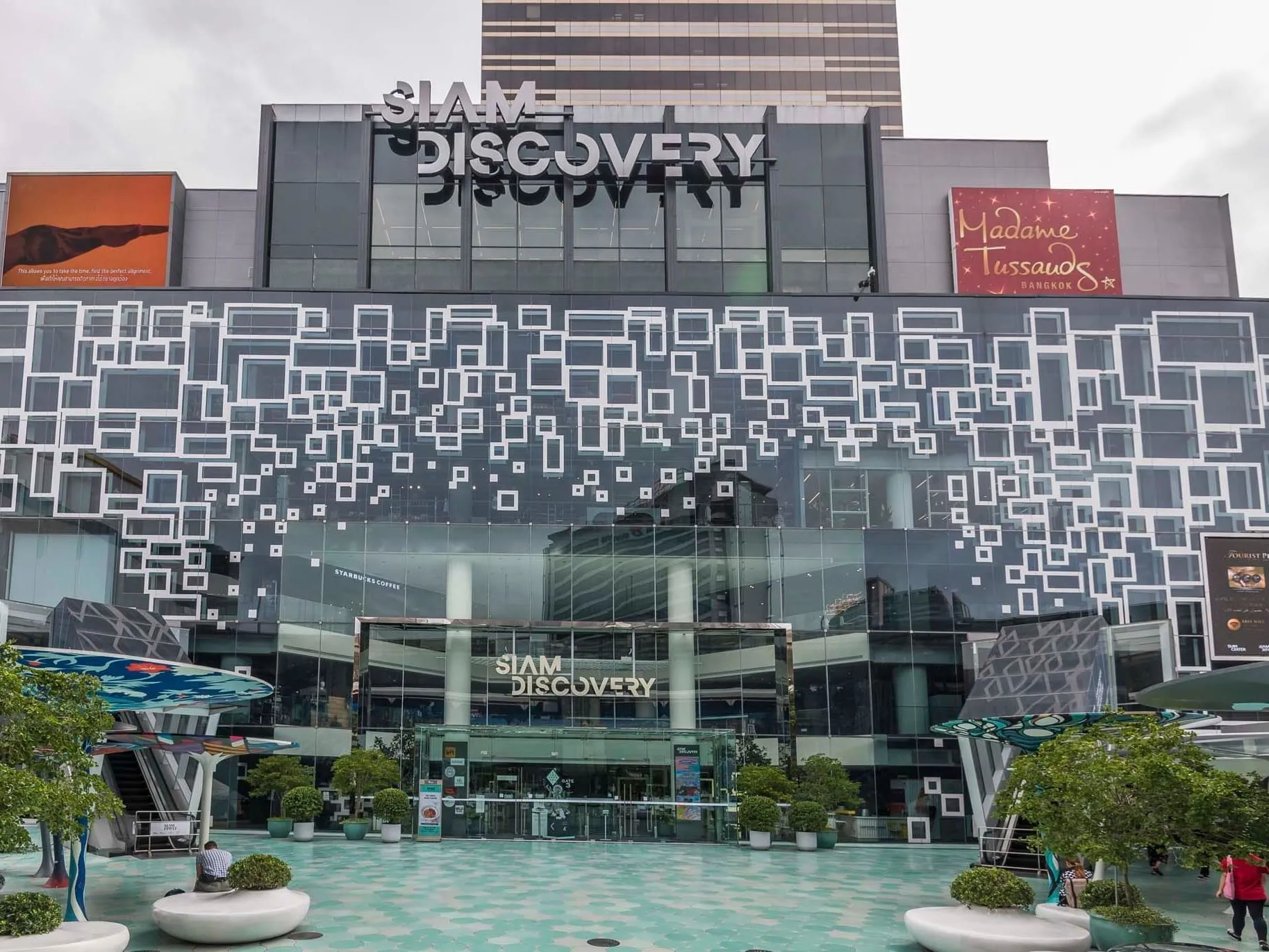 Siam Discovery in Thailand, central_asia | Fragrance,Handbags,Shoes,Accessories,Clothes,Cosmetics - Country Helper