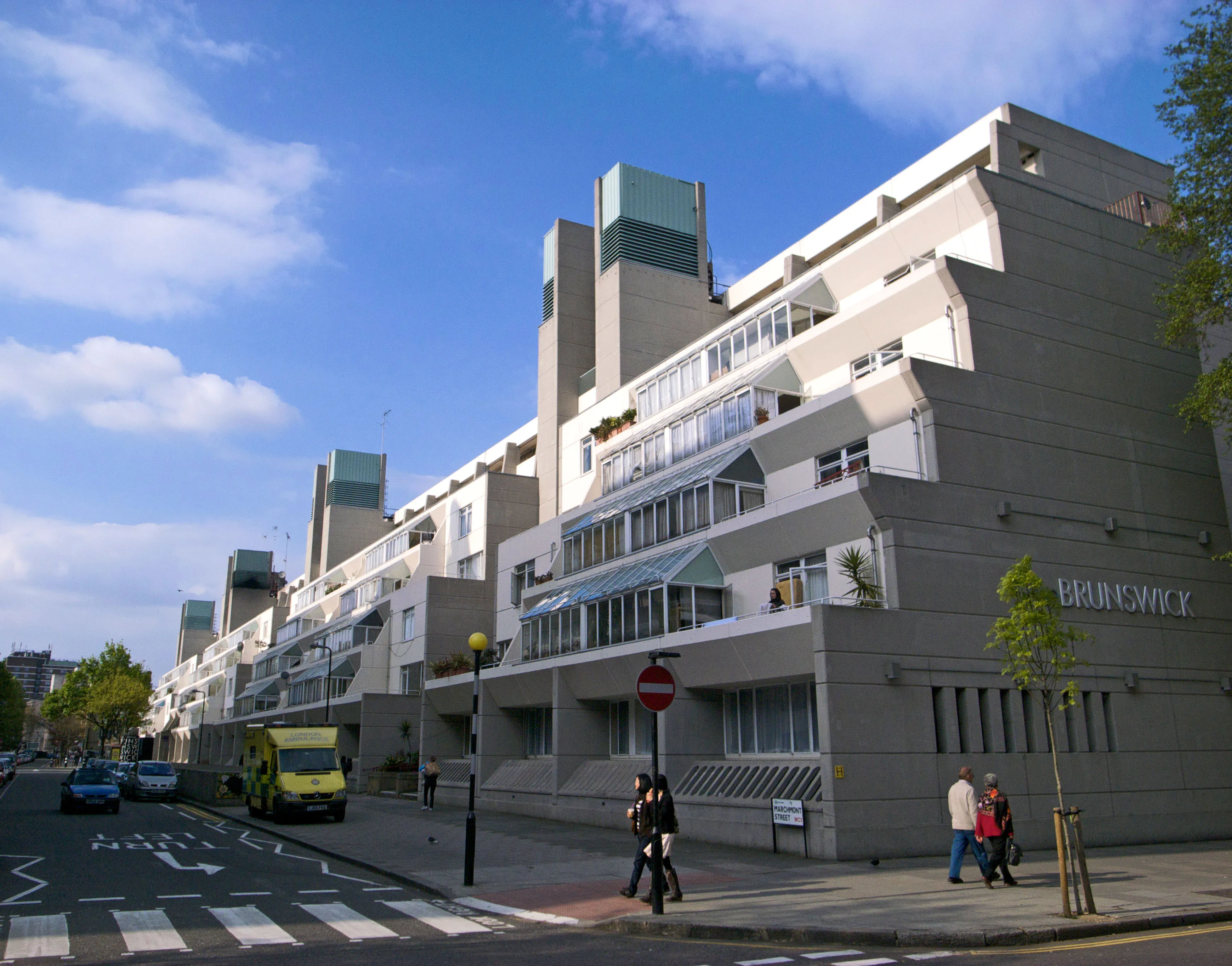 The Brunswick Centre in United Kingdom, europe | Sporting Equipment,Handbags,Shoes,Accessories,Clothes,Natural Beauty Products,Cosmetics,Sportswear,Travel Bags - Country Helper