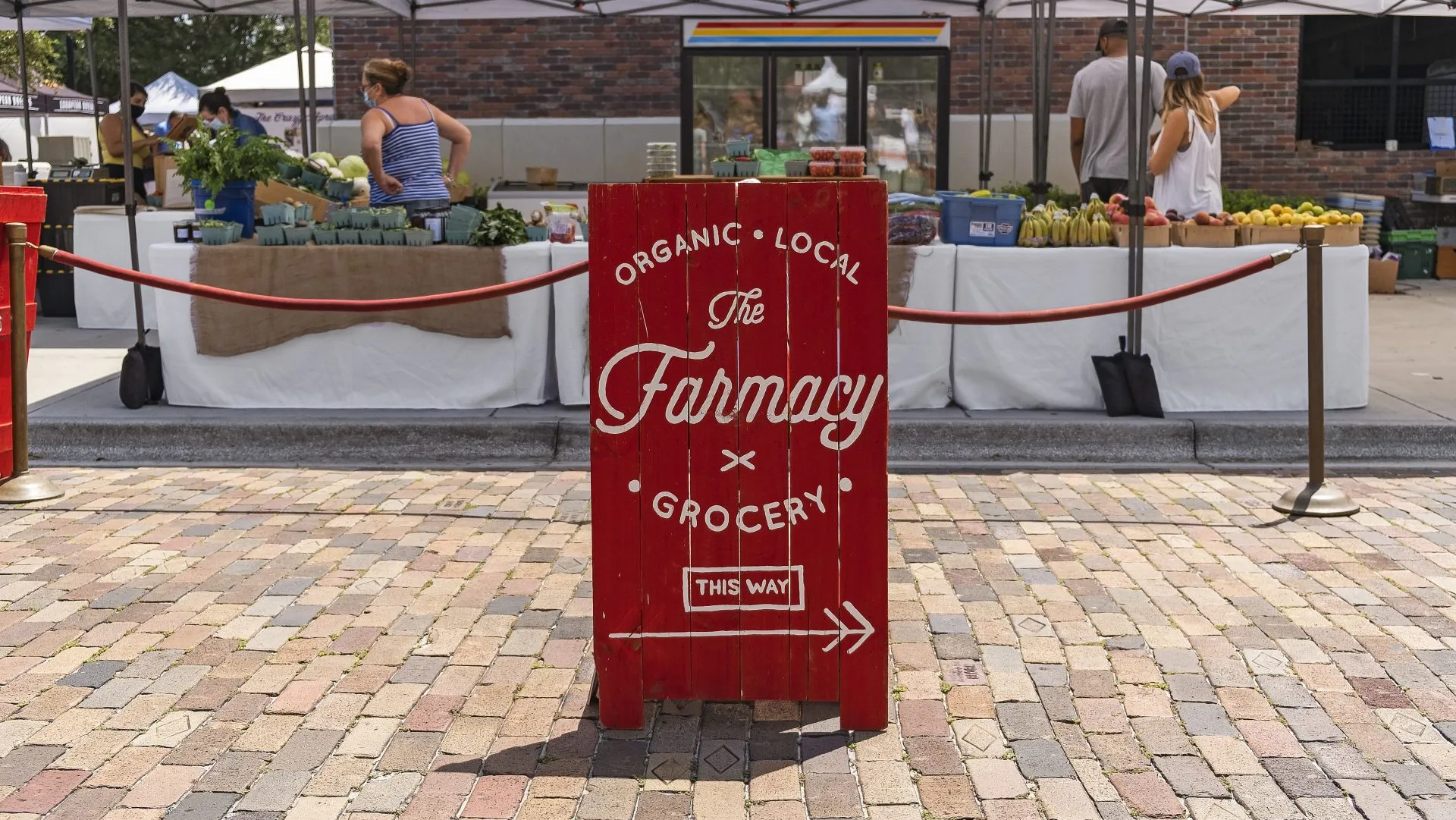 The Farmacy in USA, north_america | Organic Food,Dairy,Groceries,Fruit & Vegetable,Herbs,Meat - Rated 4.9