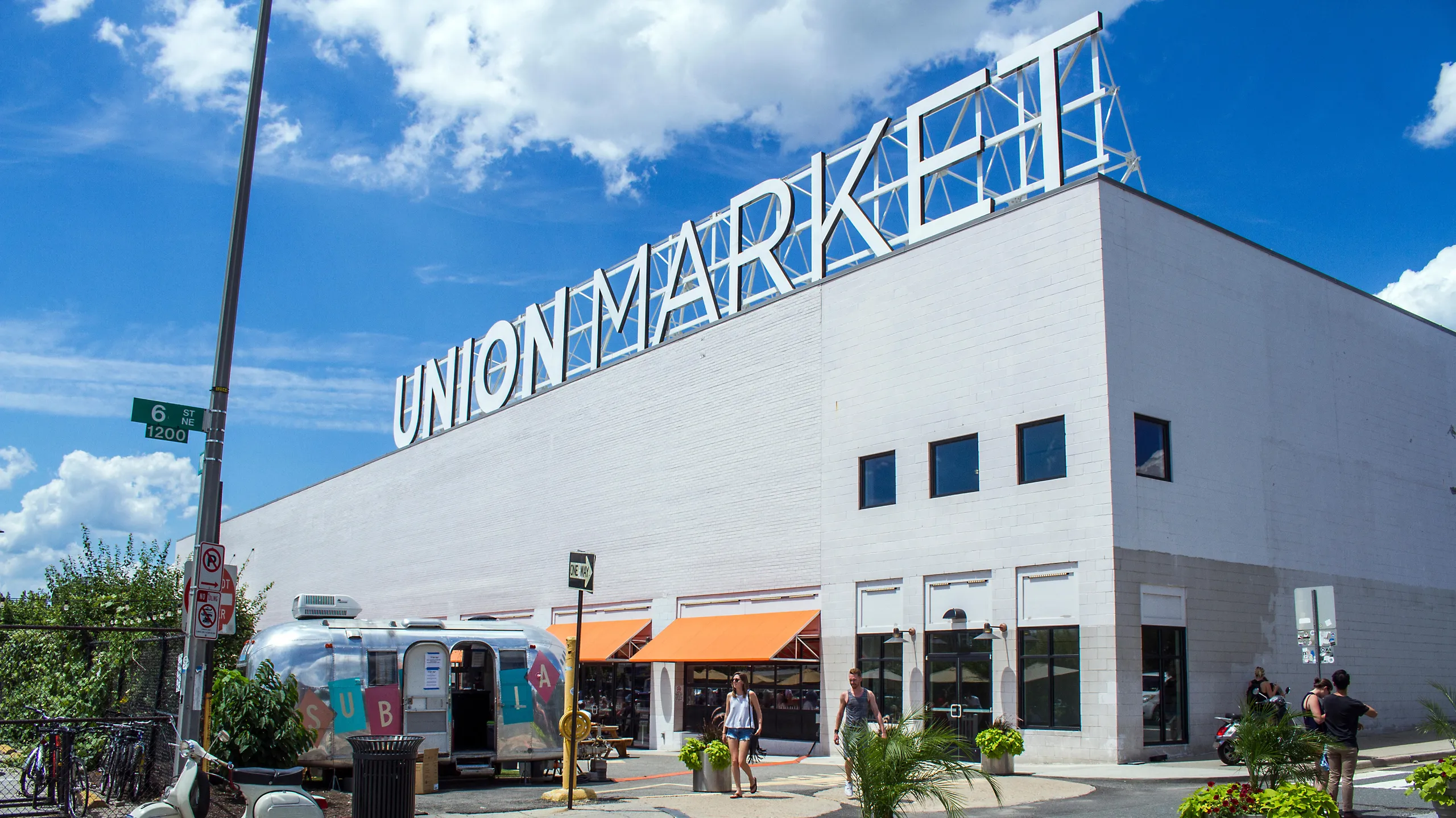 Union Market in USA, north_america | Organic Food,Groceries,Seafood,Fruit & Vegetable,Herbs,Meat - Rated 4.5