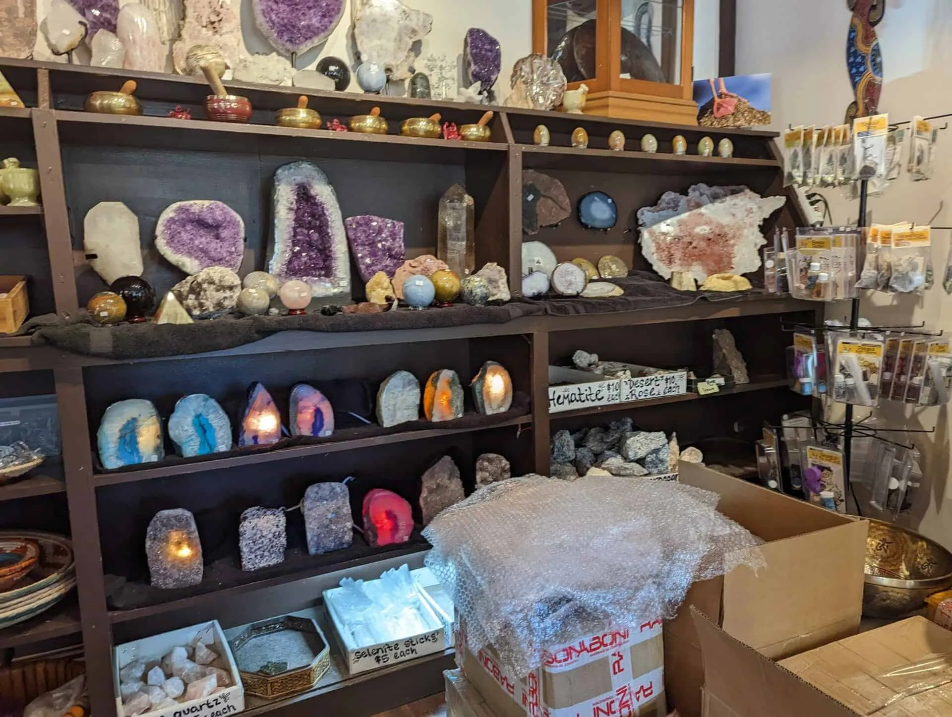 Utah Gift Emporium in USA, north_america | Souvenirs,Gifts - Rated 5
