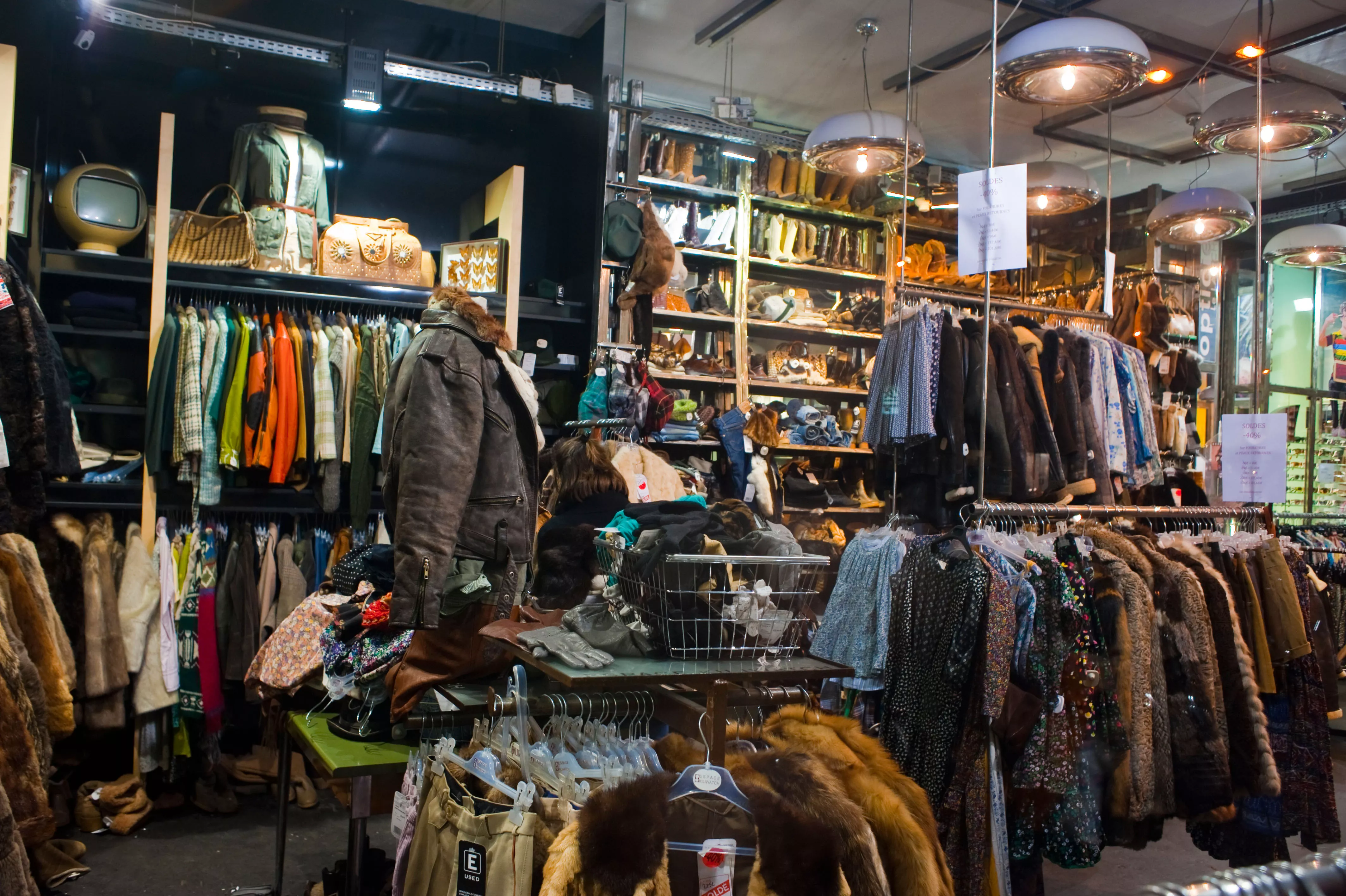 Outlet Leather Market Paris in France, europe | Clothes - Rated 5