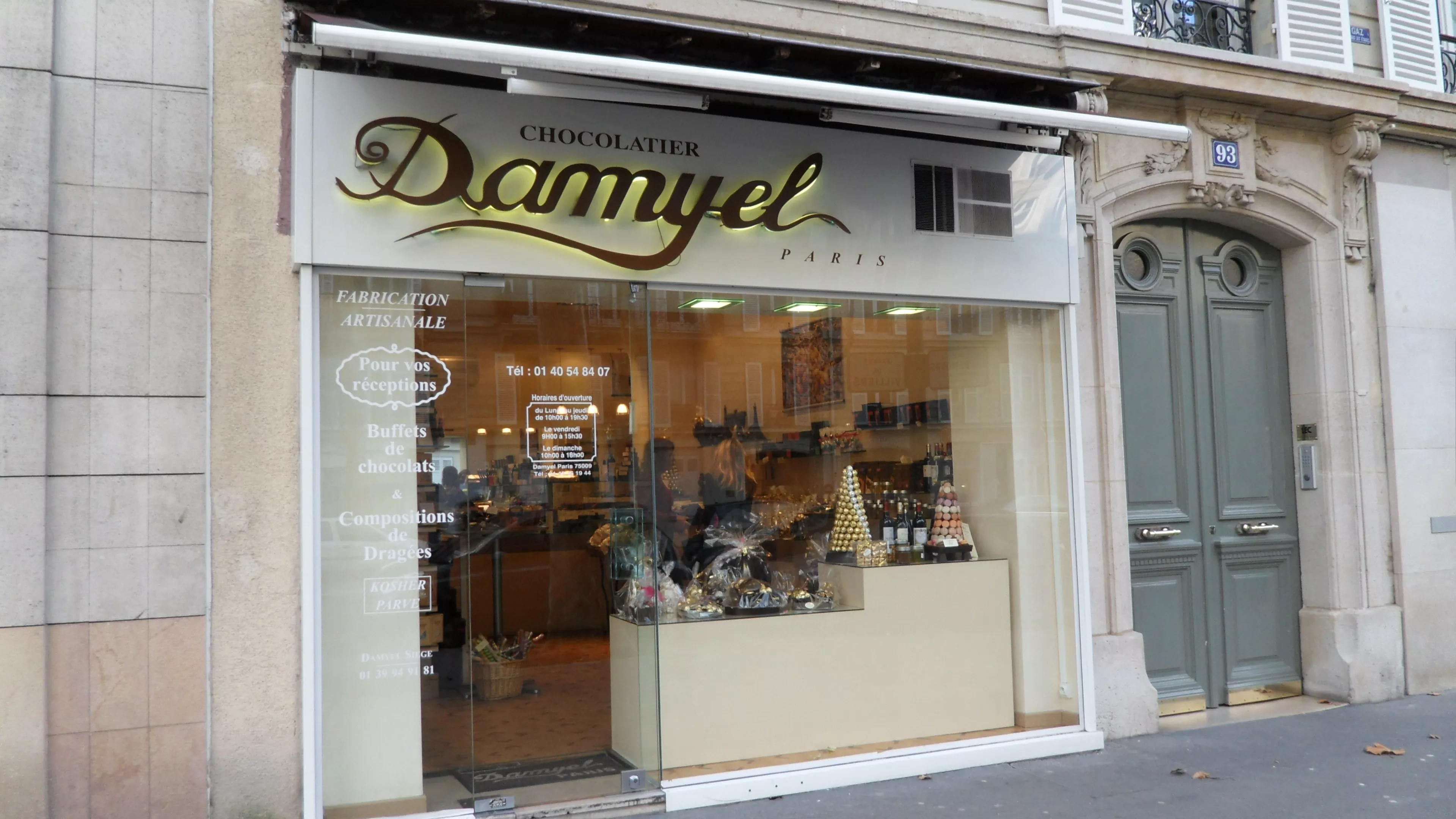 Damyel in France, europe | Sweets - Country Helper