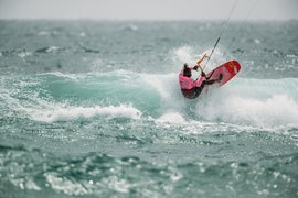 Mitu & DjO Kiteschool | Kitesurfing - Rated 1.8