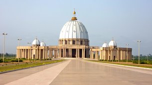 Notre Dame de la Paix in Ivory Coast, Yamoussoukro Autonomous District | Architecture - Rated 3.7