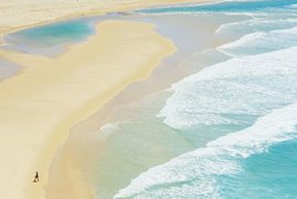 Seventy Five Mile Beach in Australia, Queensland | Beaches - Rated 4