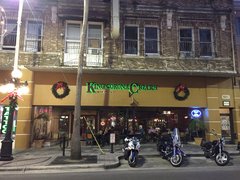 King Corona Cigars Bar And Cafe | Cigar Bars - Rated 5.4
