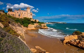 Cala Fonda in Spain, Catalonia | Beaches - Rated 3.9