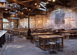 Houston Hall in USA, New York | Pubs & Breweries - Rated 3.4