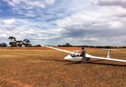 Adelaide University Gliding Club in Australia, South Australia | Sailplane - Rated 1.1