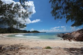 Anse Kerlan in Republic of Seychelles, Praslin | Beaches - Rated 0.8