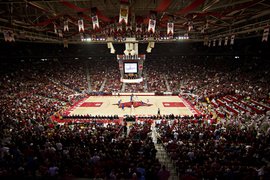 Bud Walton Arena in USA, Arkansas | Basketball - Rated 4