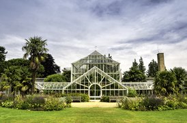 Cambridge University Botanic Garden in United Kingdom, East of England | Botanical Gardens - Rated 4.1