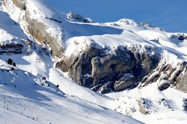 Candanchu in Spain, Aragorn | Snowboarding,Mountaineering,Skiing - Rated 4.7