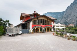 Fratelli Pisoni Farm in Italy, Trentino-South Tyrol | Wineries - Rated 0.9