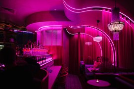 Casa Bianca | Strip Clubs,Red Light Places - Rated 0.8
