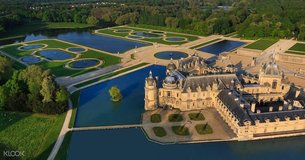 Chantilly Castle in France, Hauts-de-France | Castles - Rated 4.1