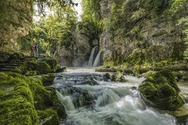 Dard Waterfall in France, Auvergne-Rhone-Alpes | Waterfalls - Rated 0.9